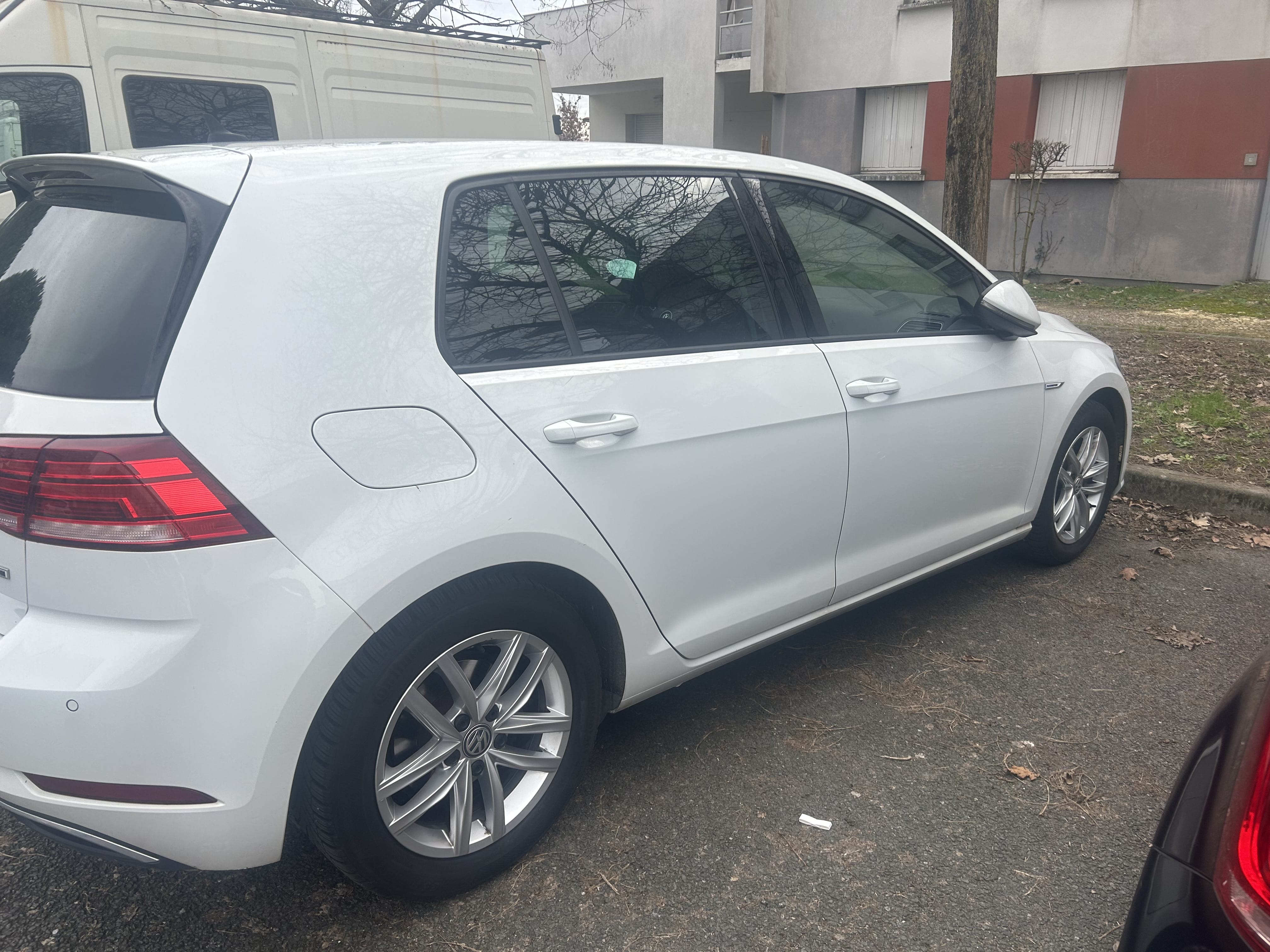 Volkswagen Golf avec GPS