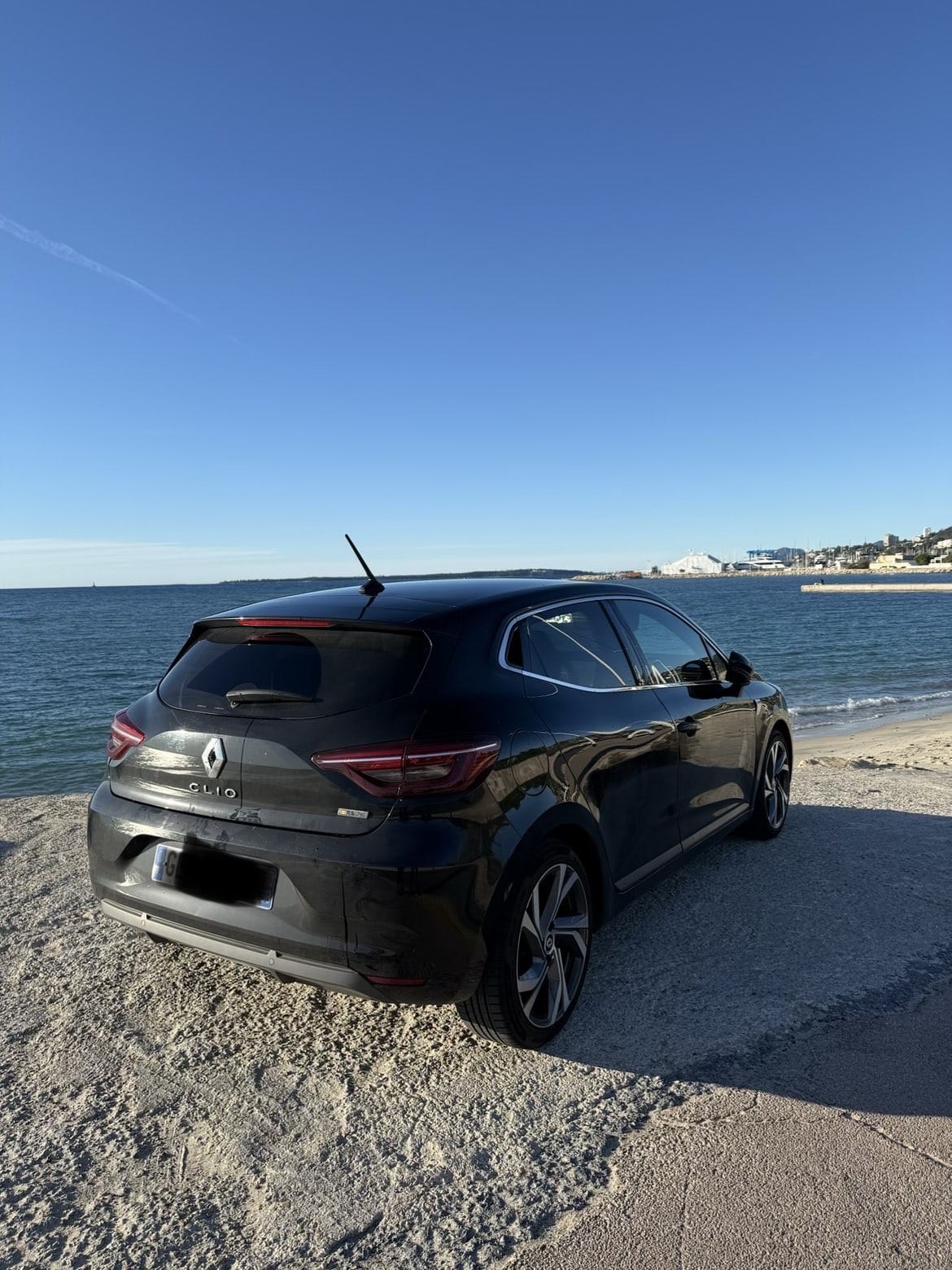 Renault Clio E-tech avec Climatisation