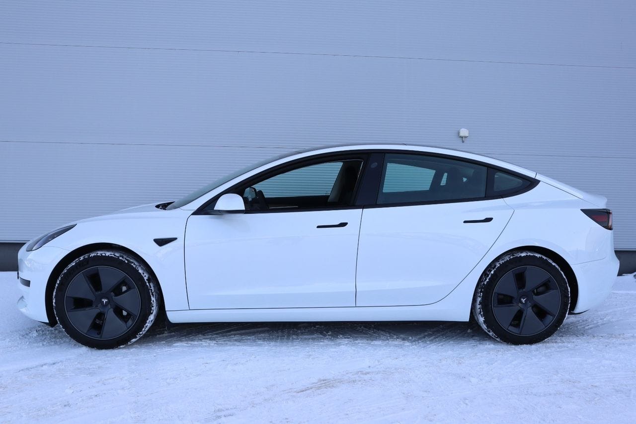 Tesla Model 3 Standard Range, 2023, Elektrisk, automatisk
