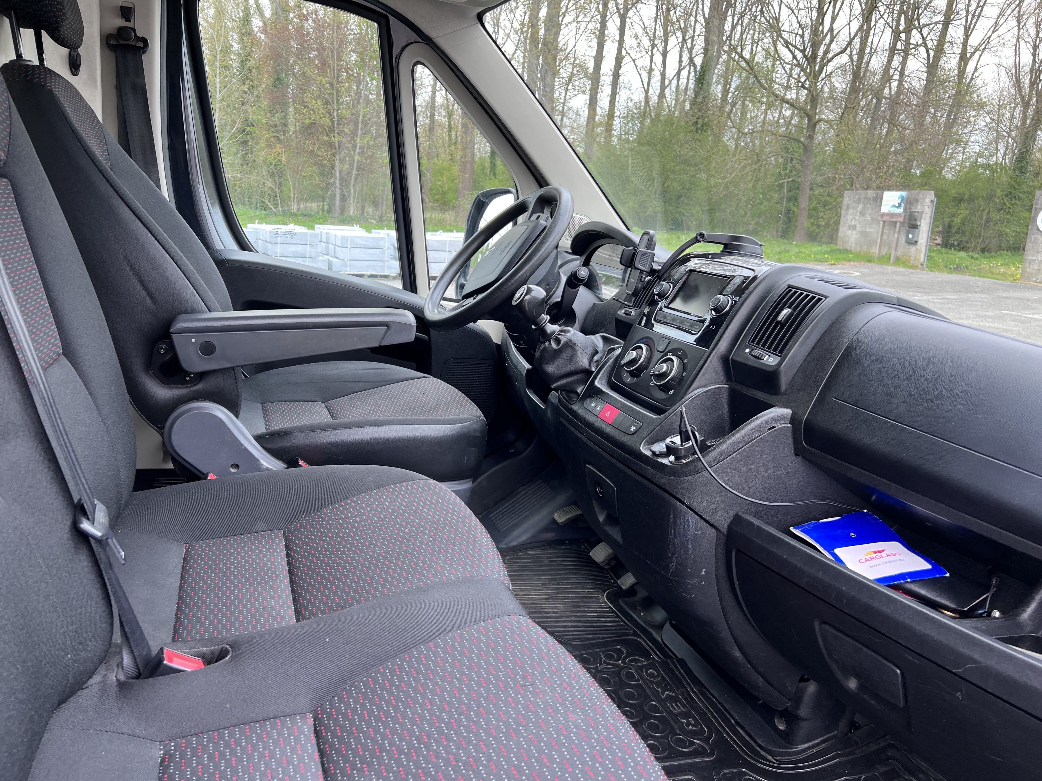 Peugeot Boxer met GPS