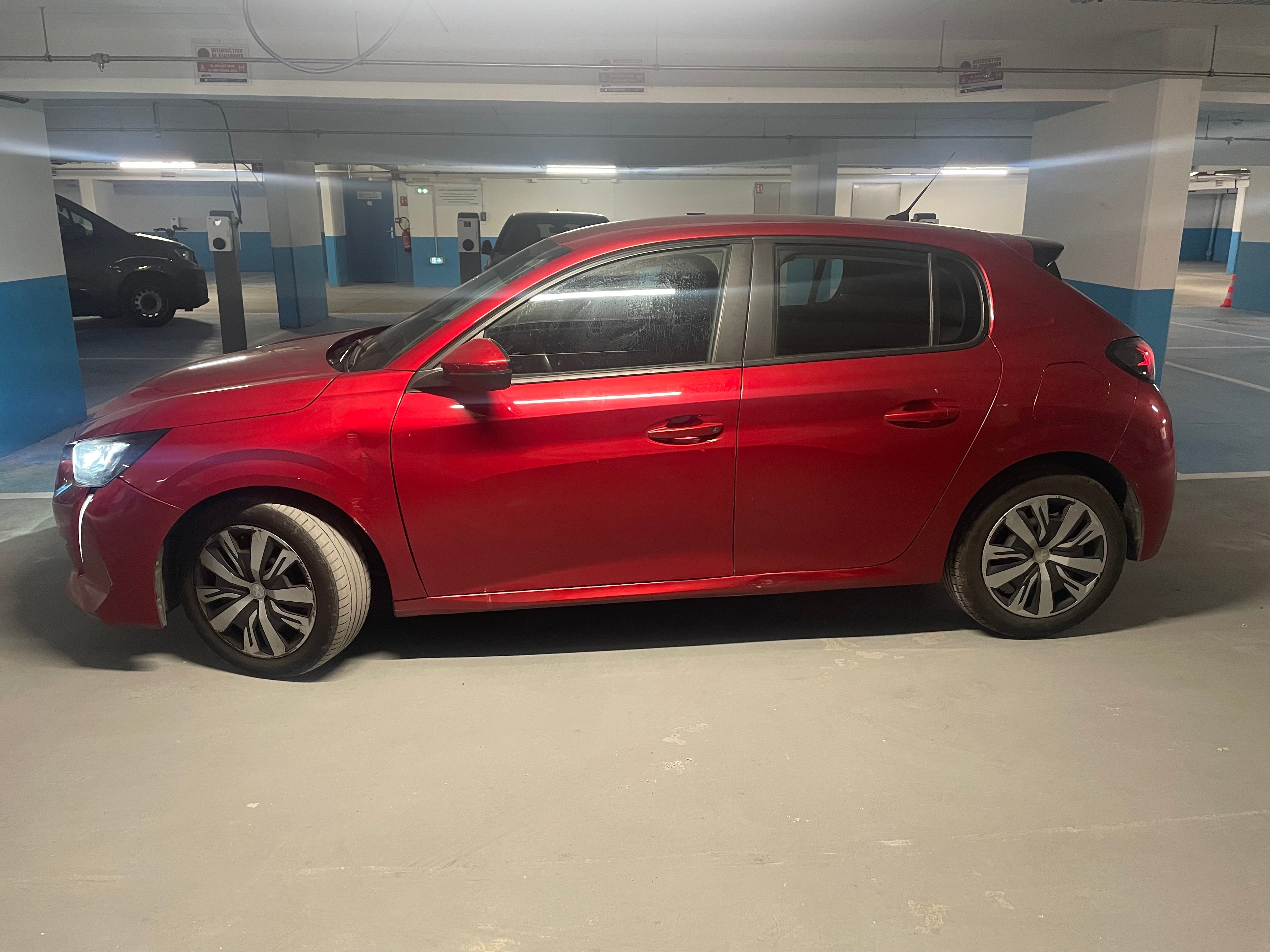 Peugeot 208 (FQ091) (Clim, USB, Bluetooth, Mirror Screen ...) #cp avec Climatisation