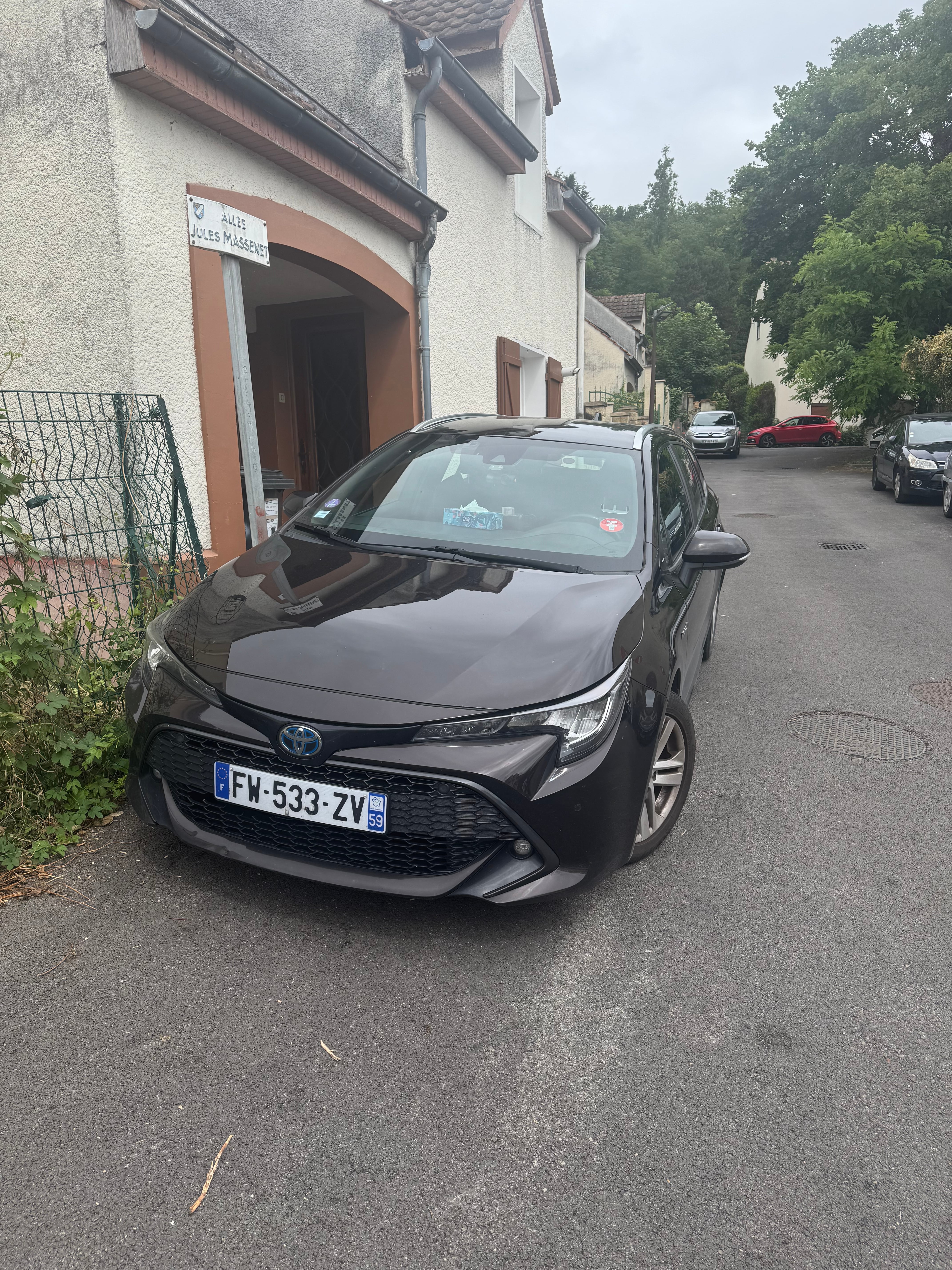 Toyota Corolla Break Hybride, 2021, Essence 98 / Électrique (hybride), automatique