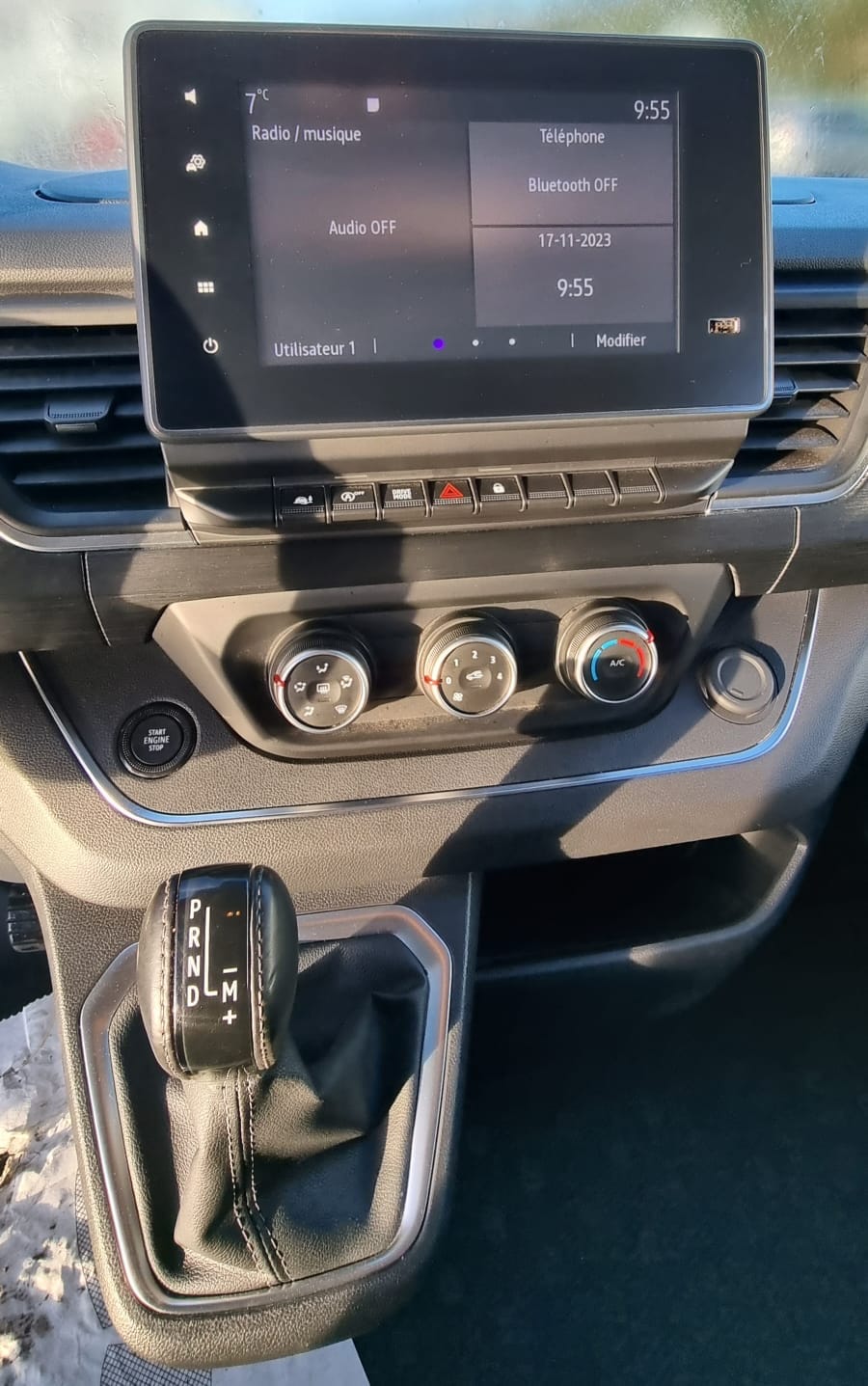 Nissan Primastar avec Apple CarPlay