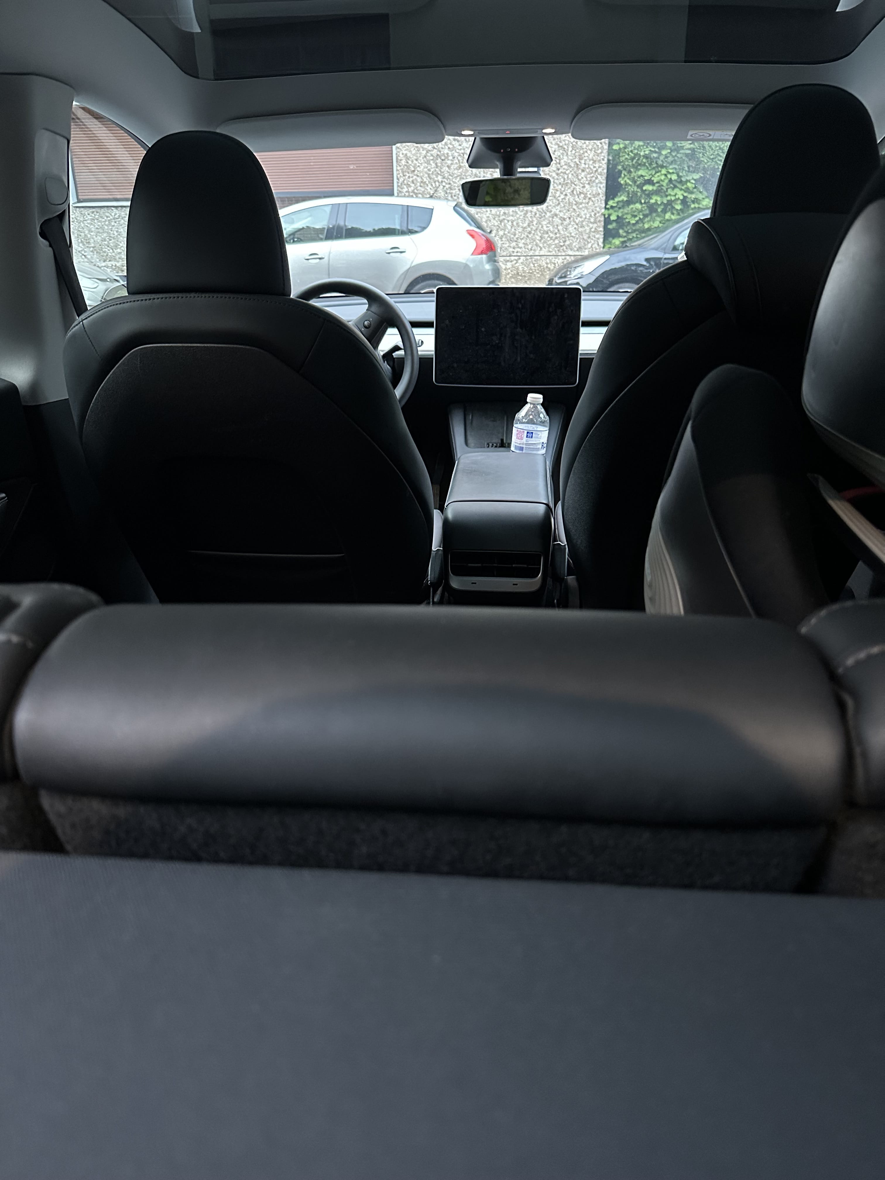 Tesla Model Y avec Audio Bluetooth