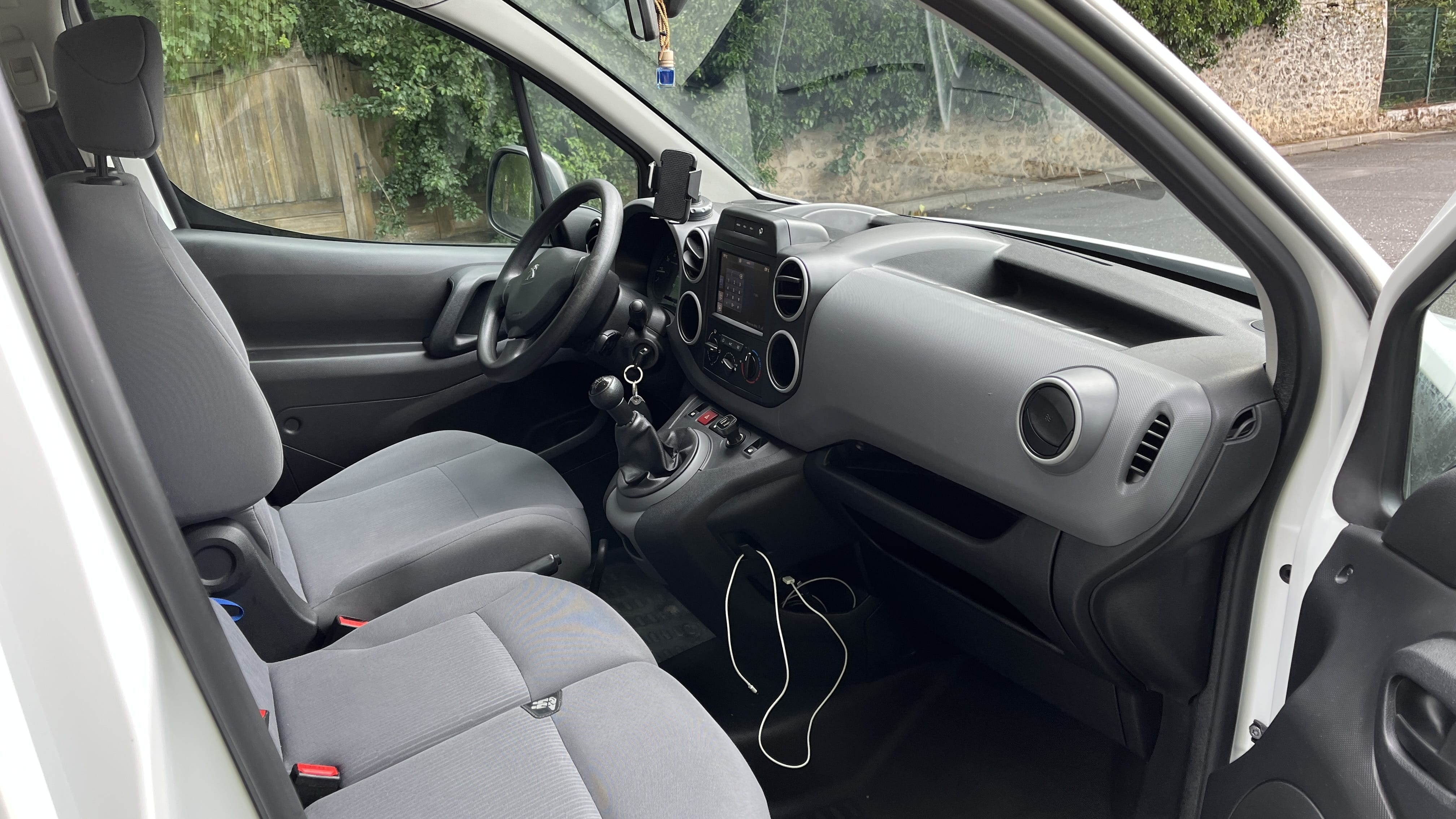 Peugeot Partner 1,6 VTi 98 Pack Clim avec Audio Bluetooth