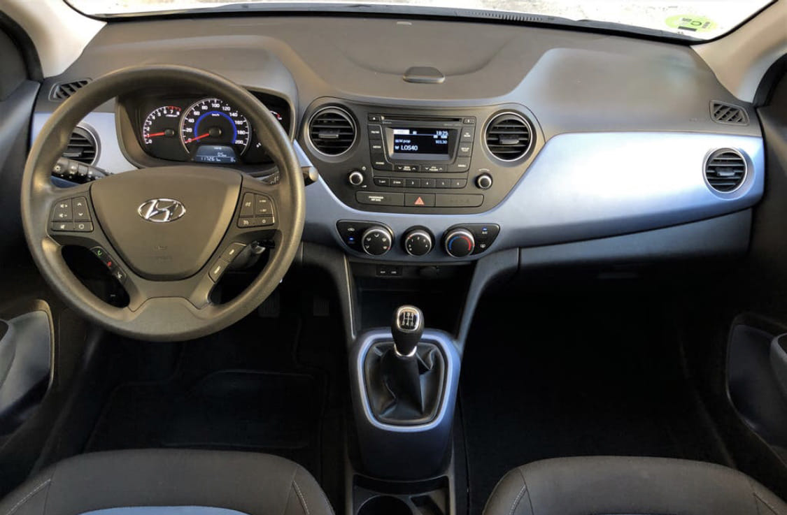 Hyundai i10 1,0 with Cruise control