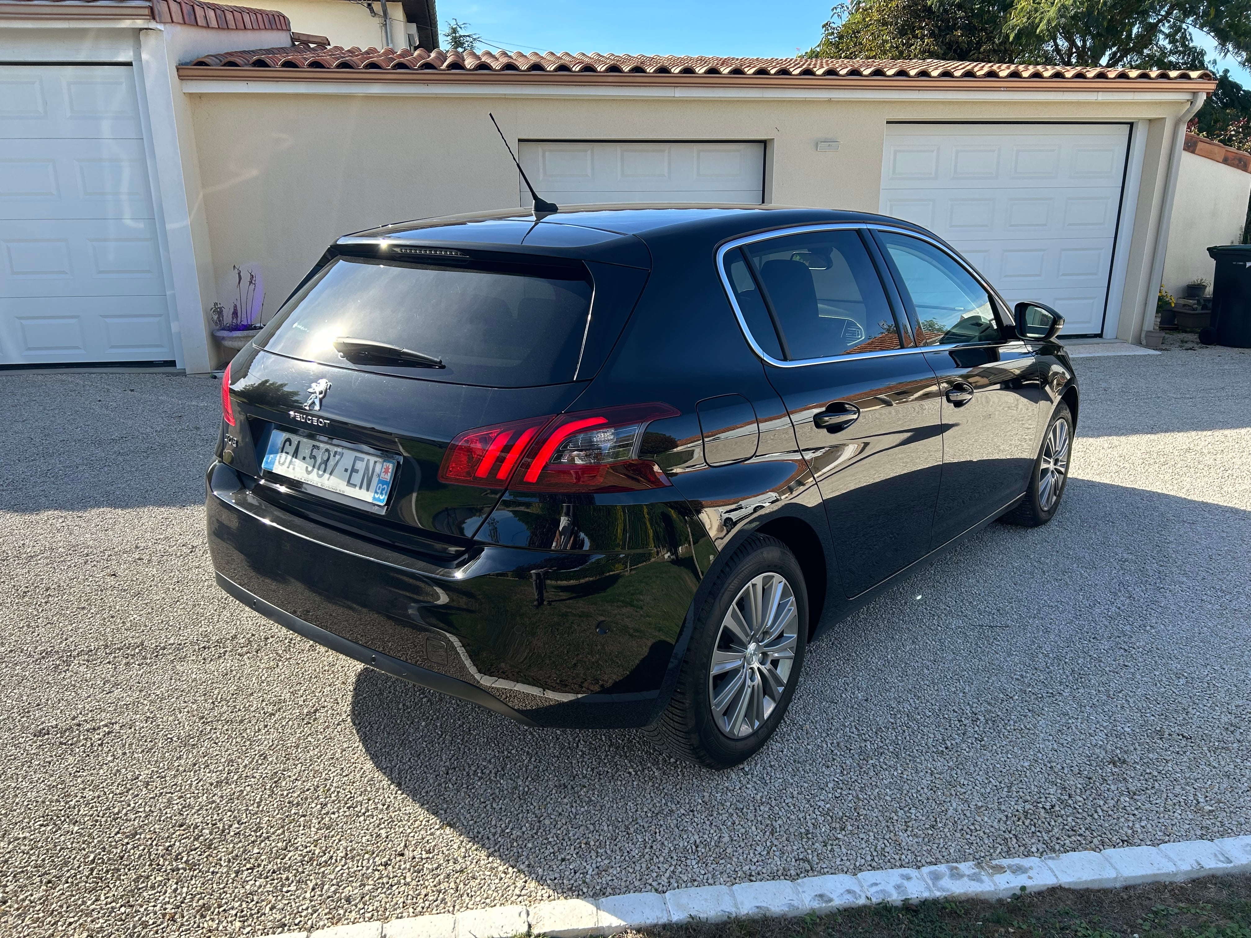 Peugeot 308 avec Caméra de recul