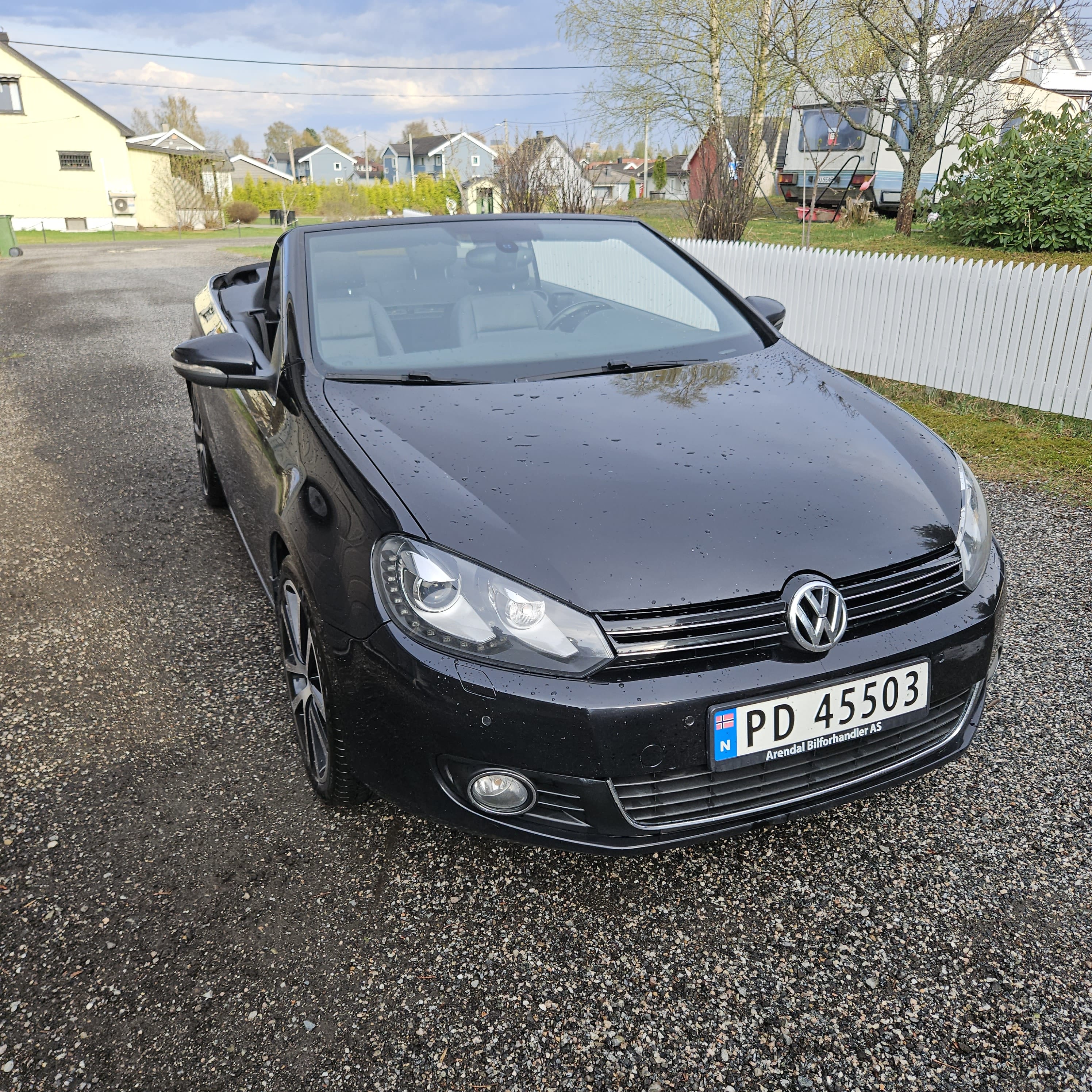 Volkswagen Golf Convertible 1,4l 122hk with Snow tires