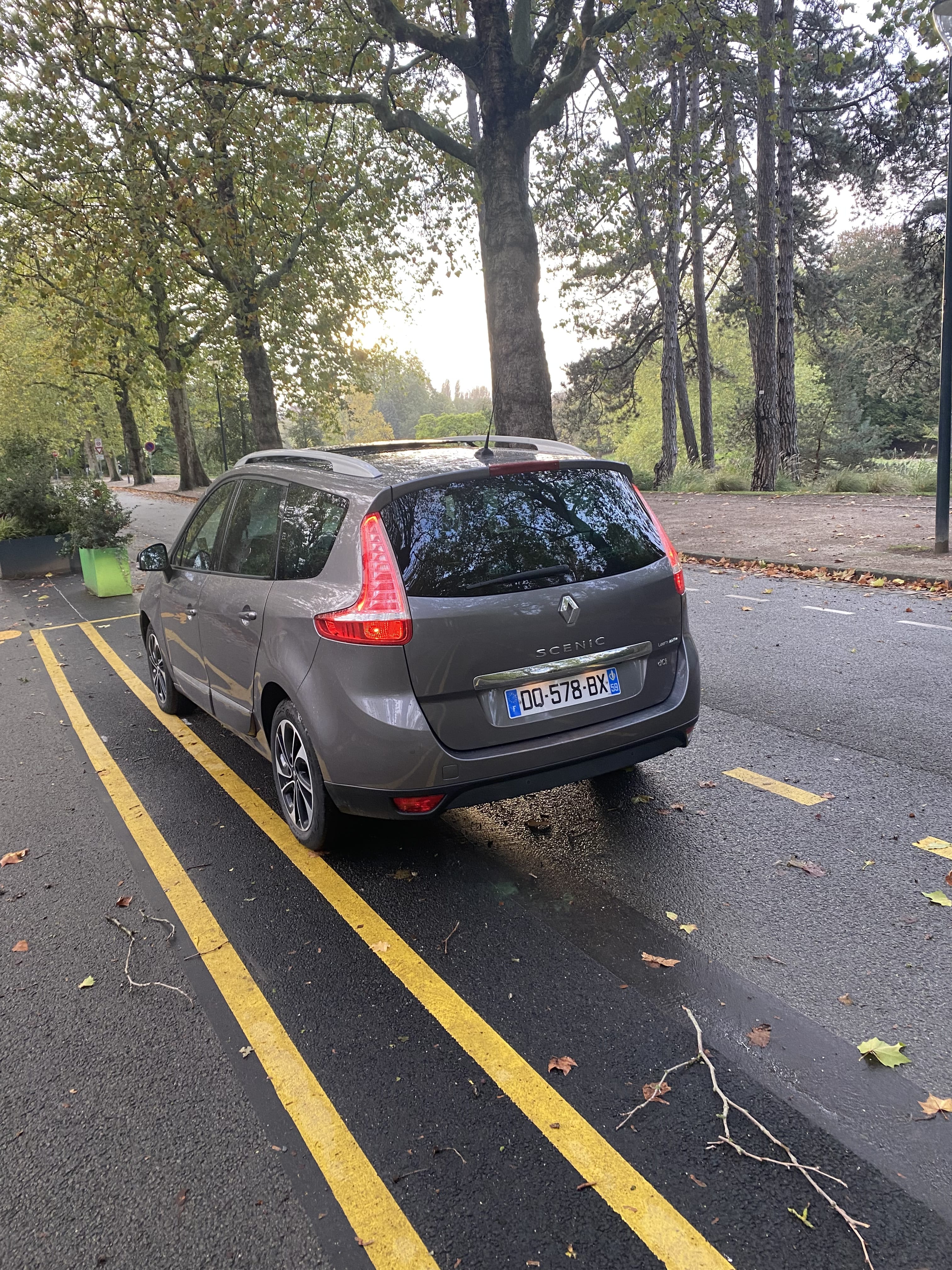 Renault Grand Scenic avec GPS