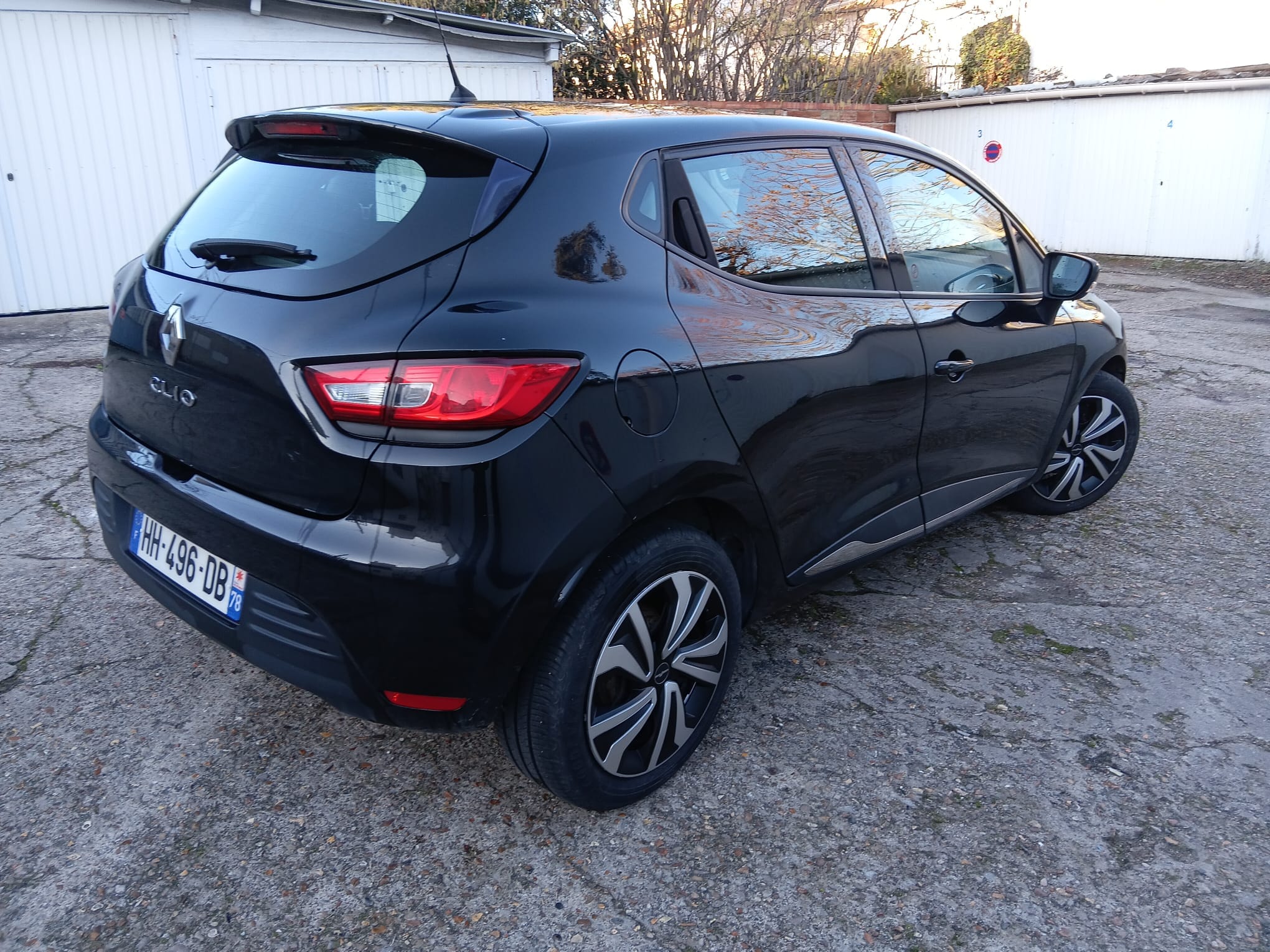 Renault Clio avec Entrée audio / iPod