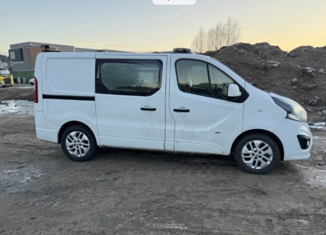 Opel Vivaro med Aircondition