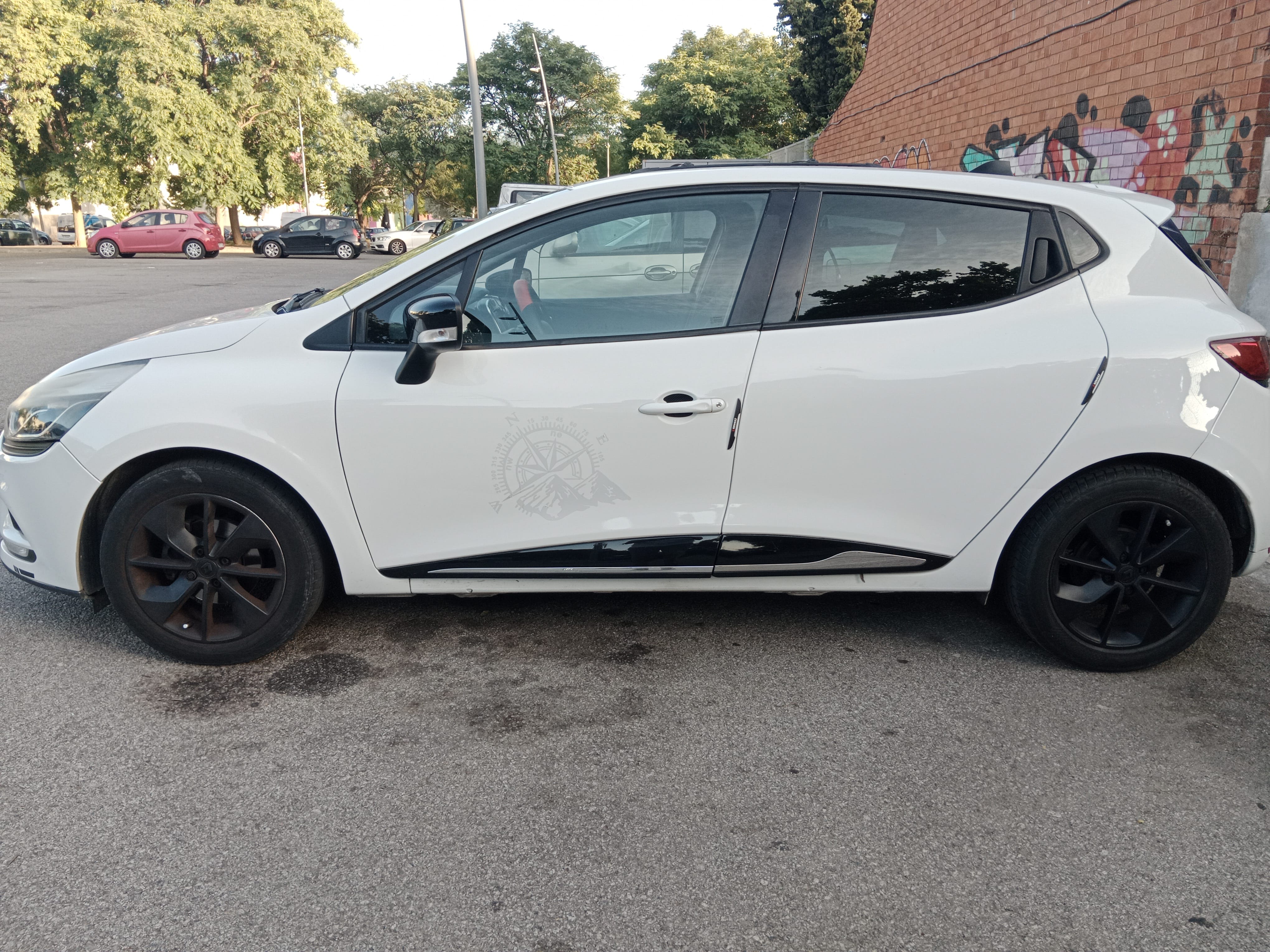 Renault Clio con Aire acondicionado