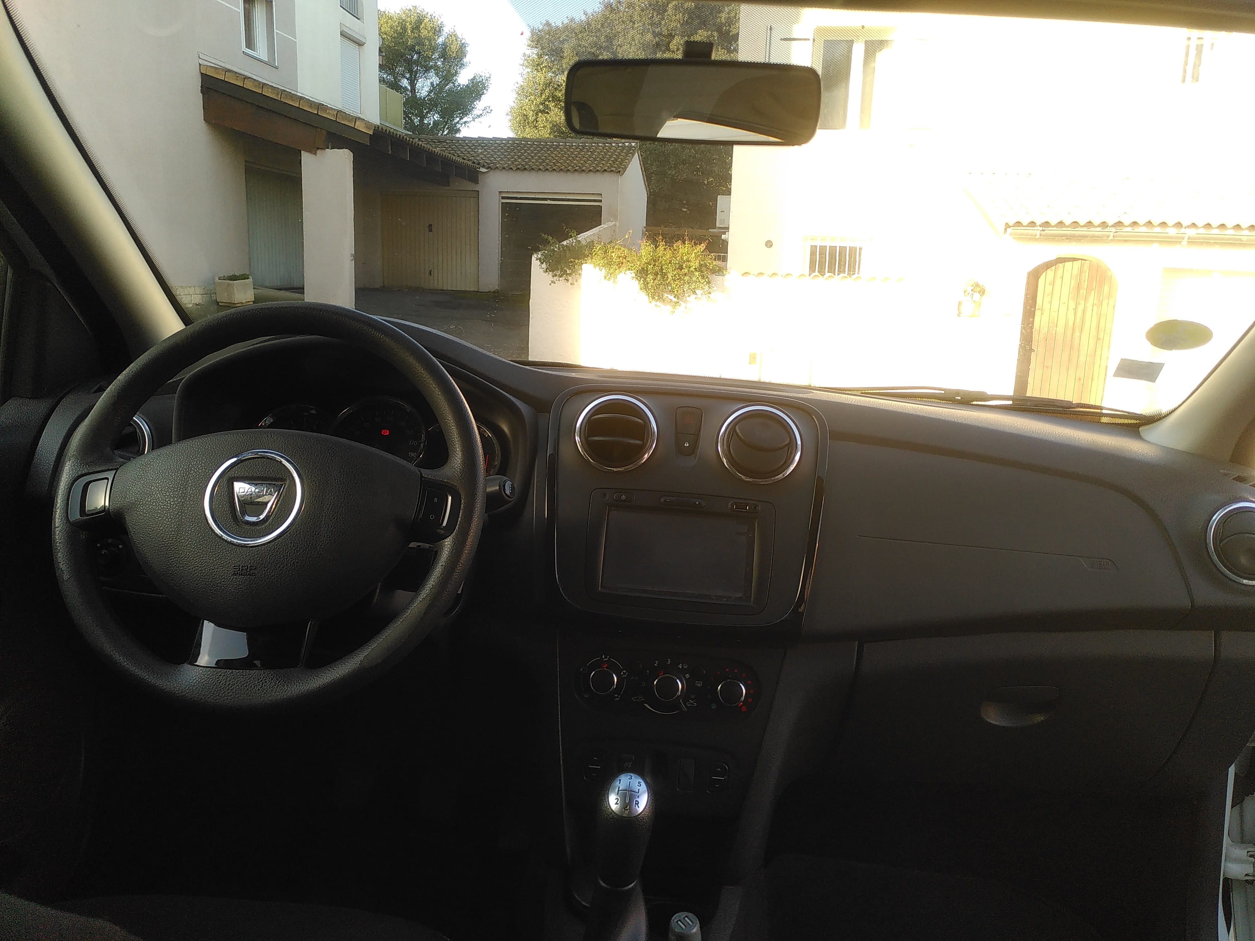 Dacia Sandero avec GPS