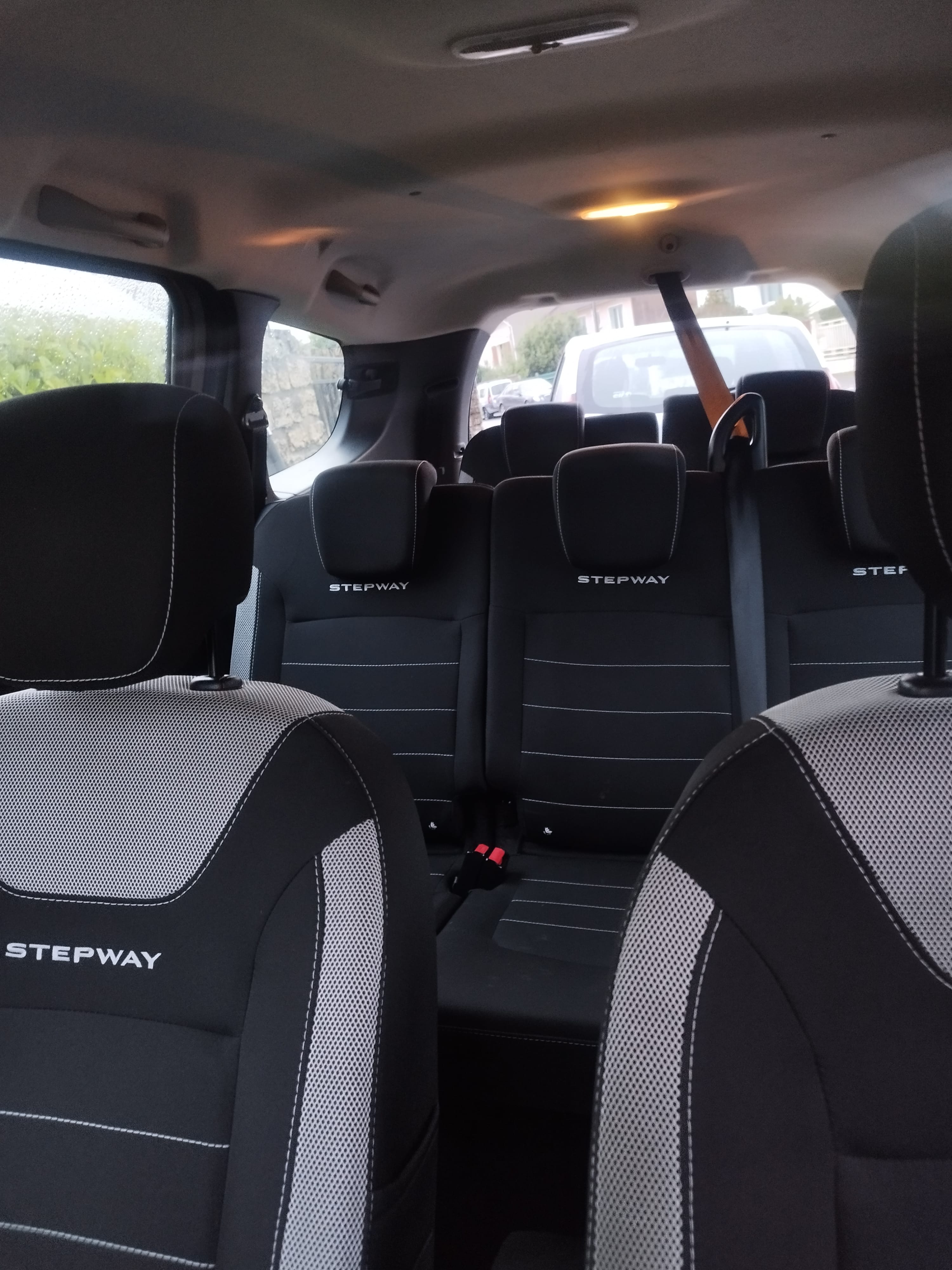 Dacia Lodgy