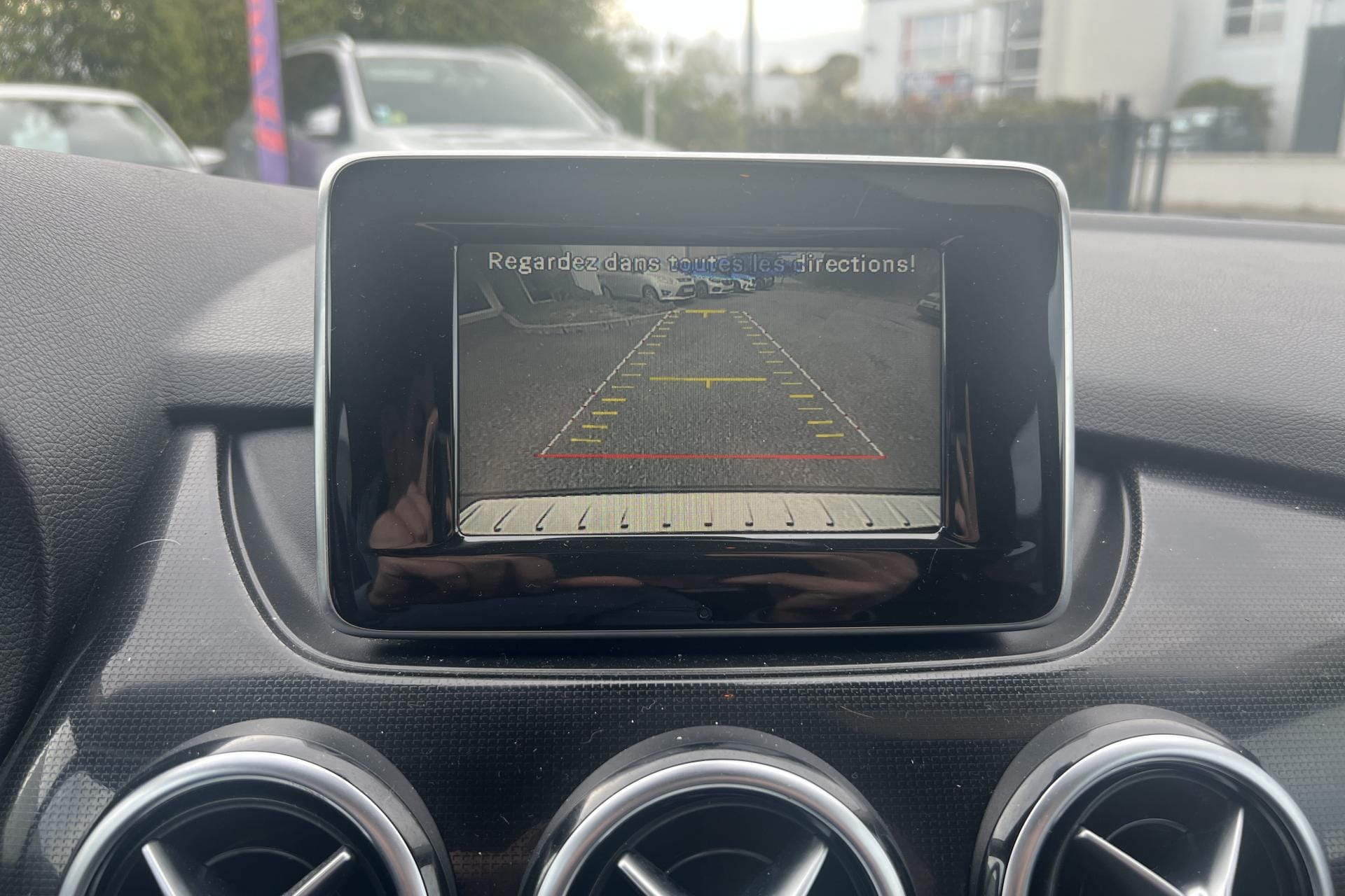 Mercedes-Benz Classe B avec Climatisation