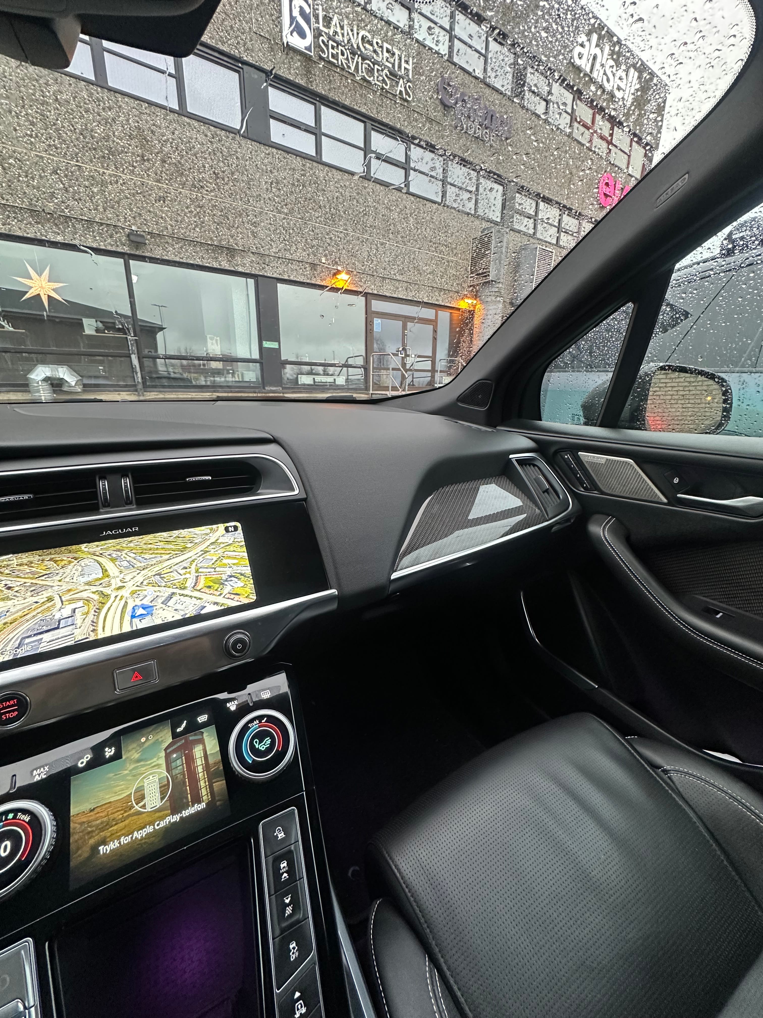 Jaguar I-Pace EV400 HSE mit Bluetooth-Audio