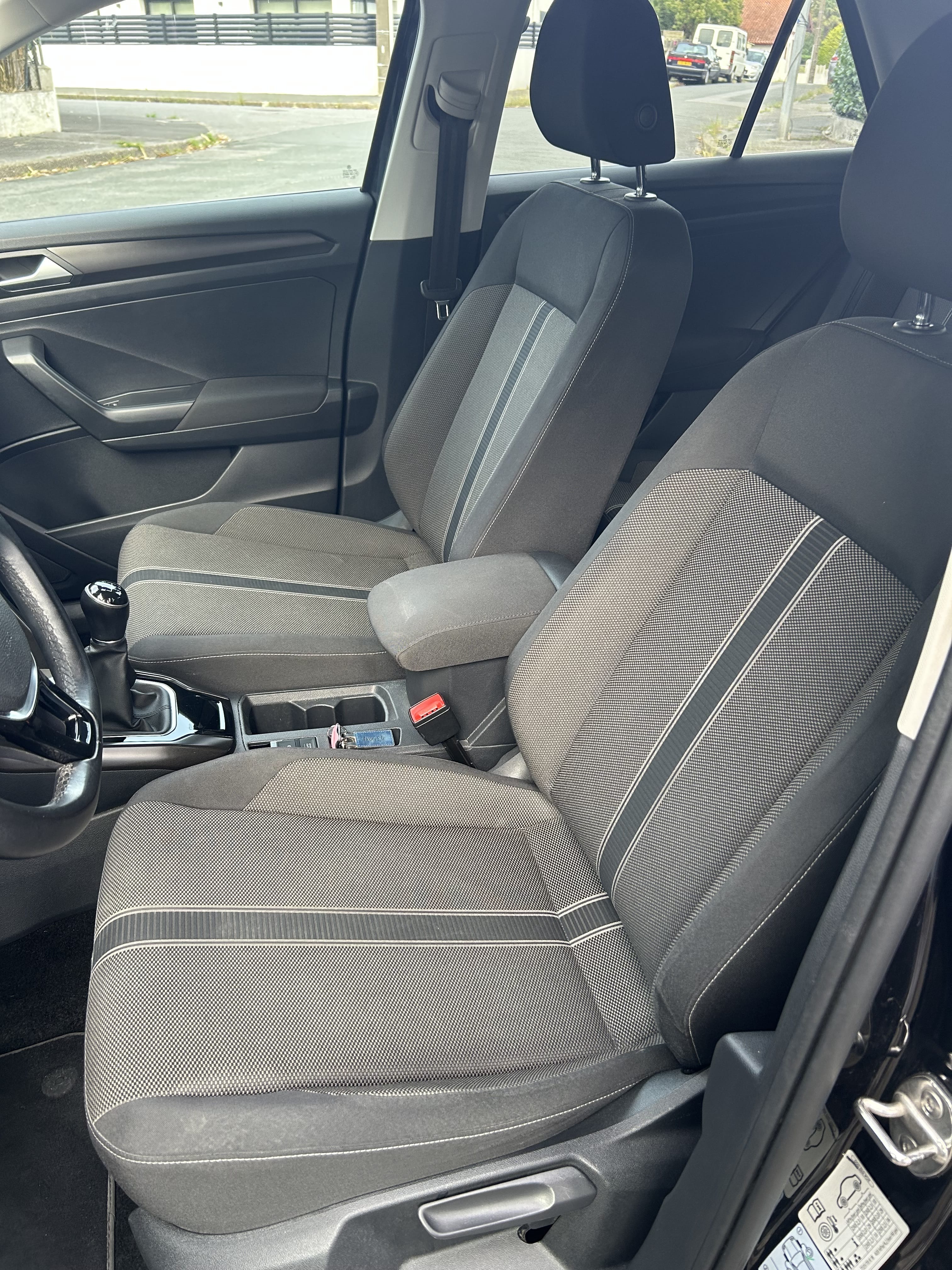 Volkswagen T-Roc avec Siège bébé