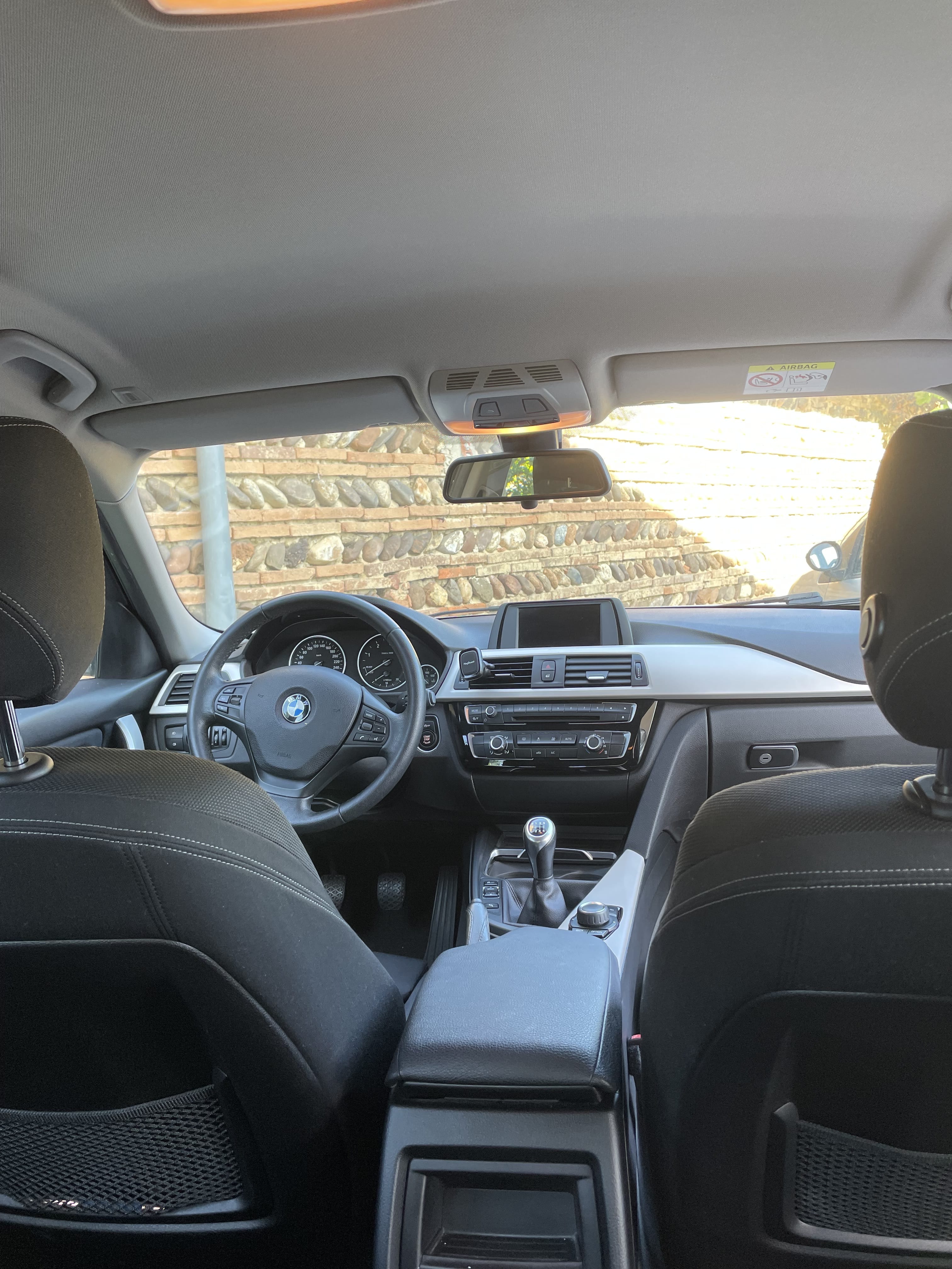 BMW Série 3 avec Audio Bluetooth