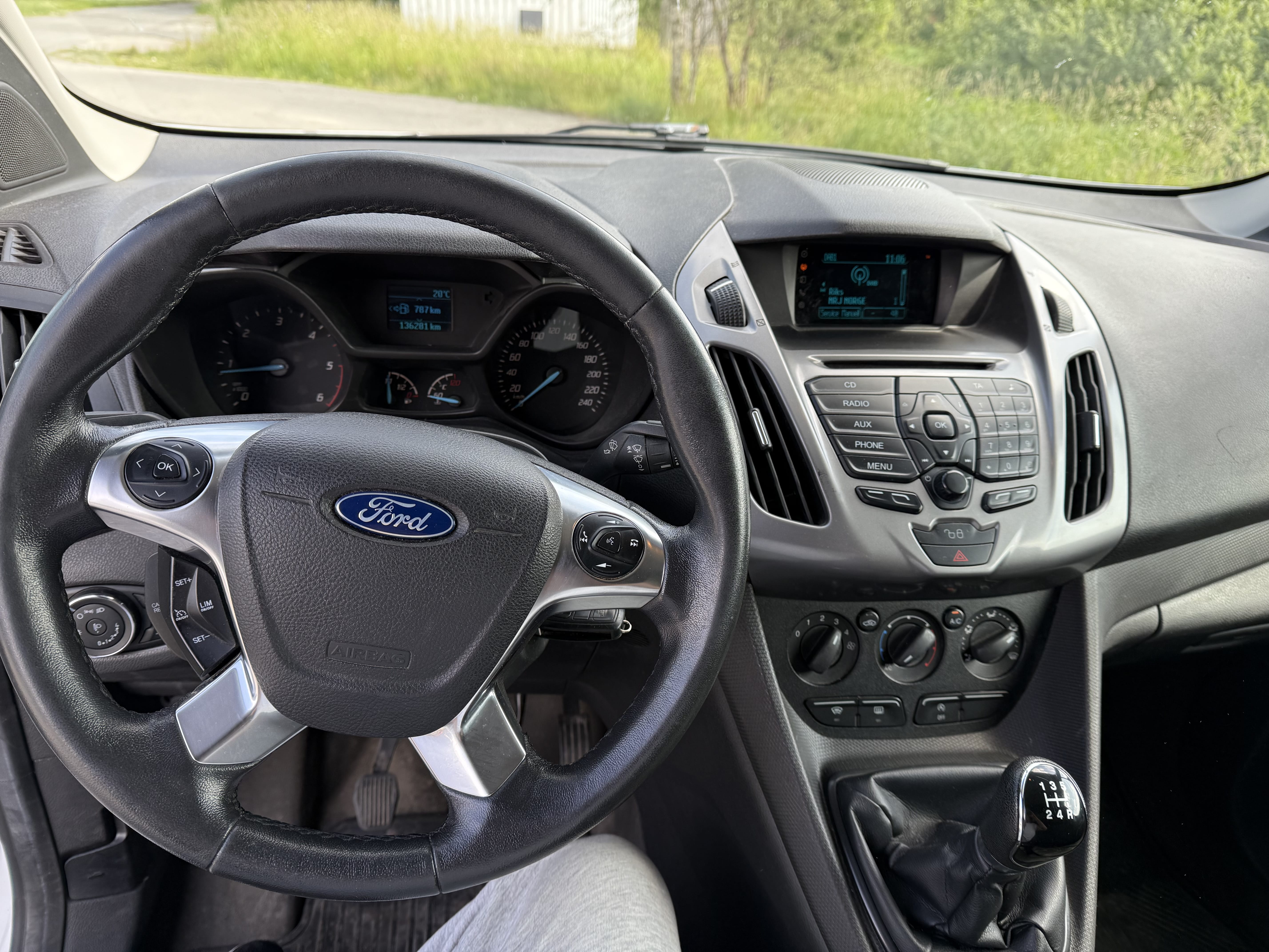 Ford Transit Connect XL med Babysete
