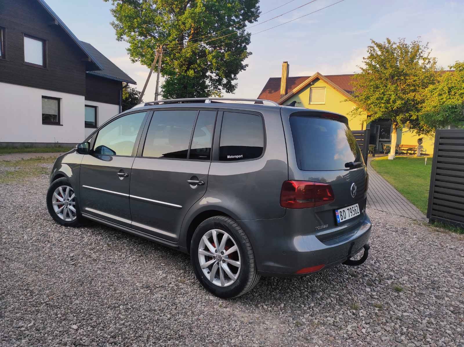 Volkswagen Touran 2.0 med Cruisekontroll