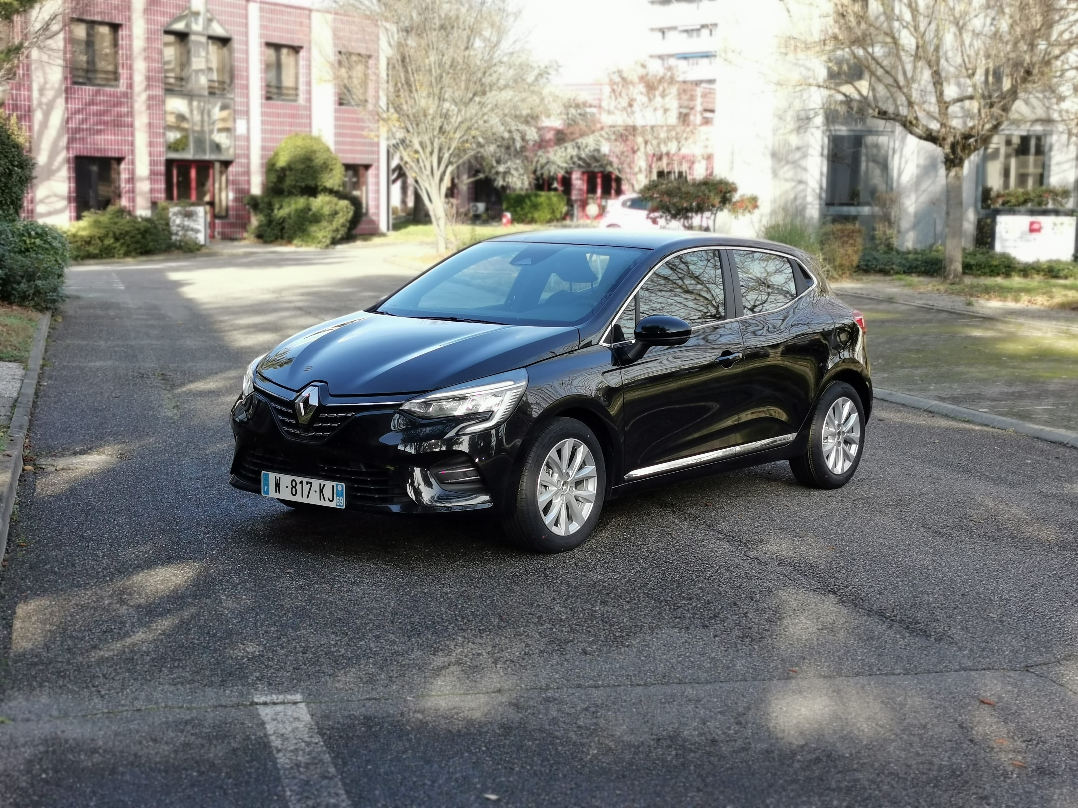 Renault Clio 614, 2021, Essence 98