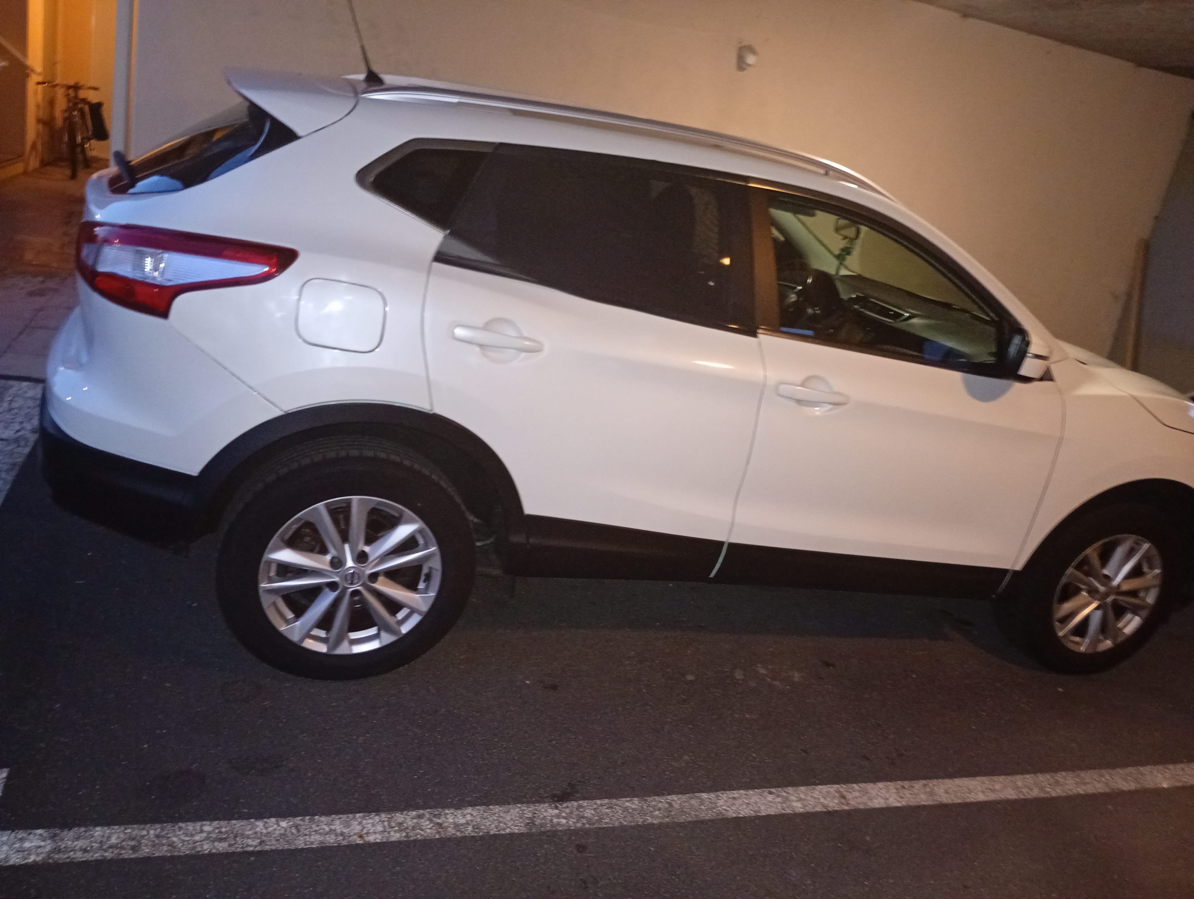 Nissan Qashqai avec Climatisation