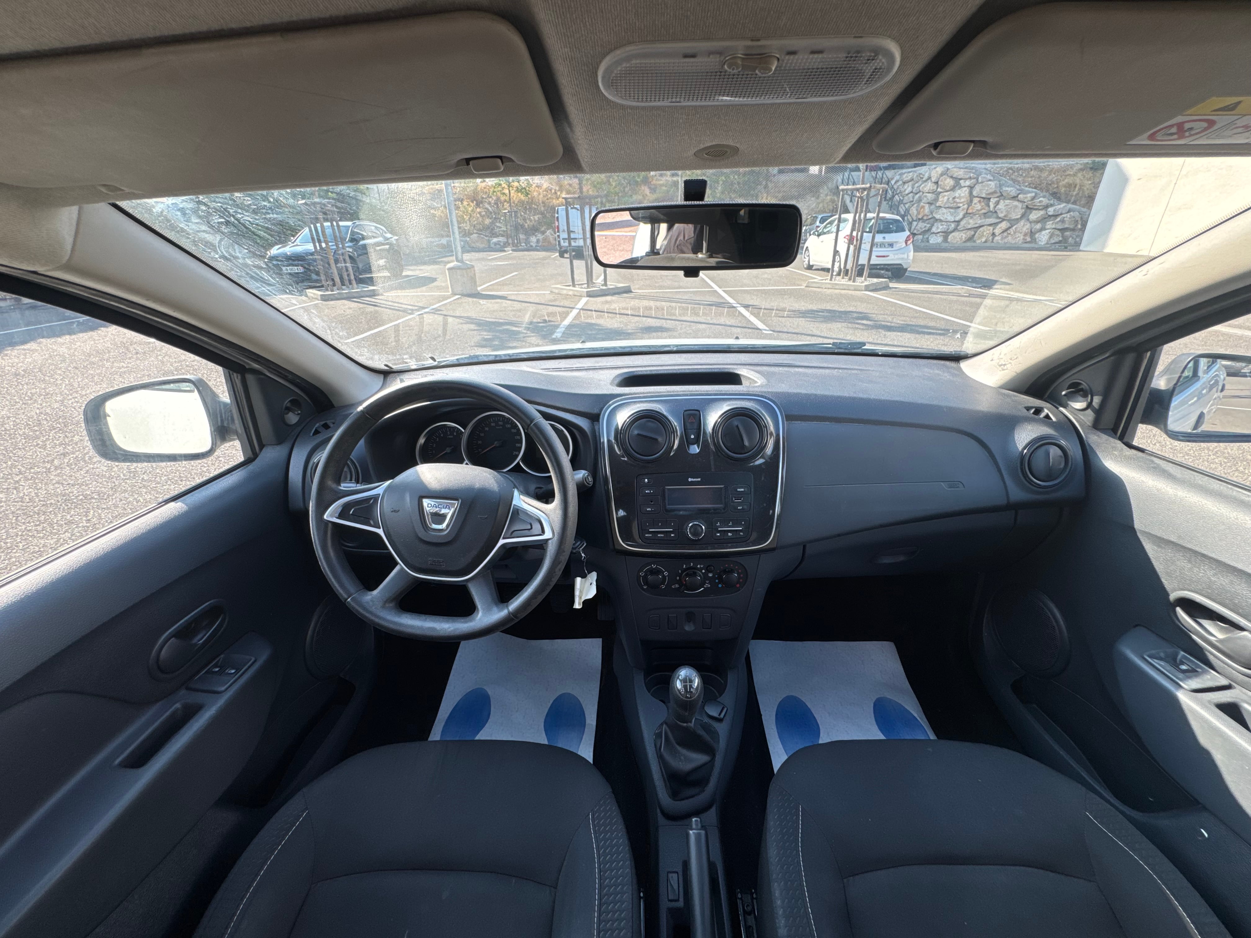 Dacia Sandero with Car radio