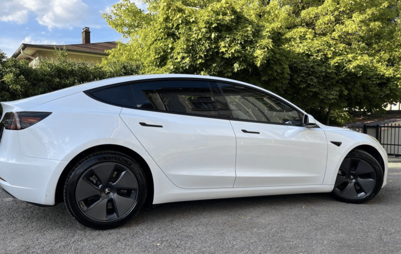 Tesla Model 3 SR+ 2023 avec Climatisation