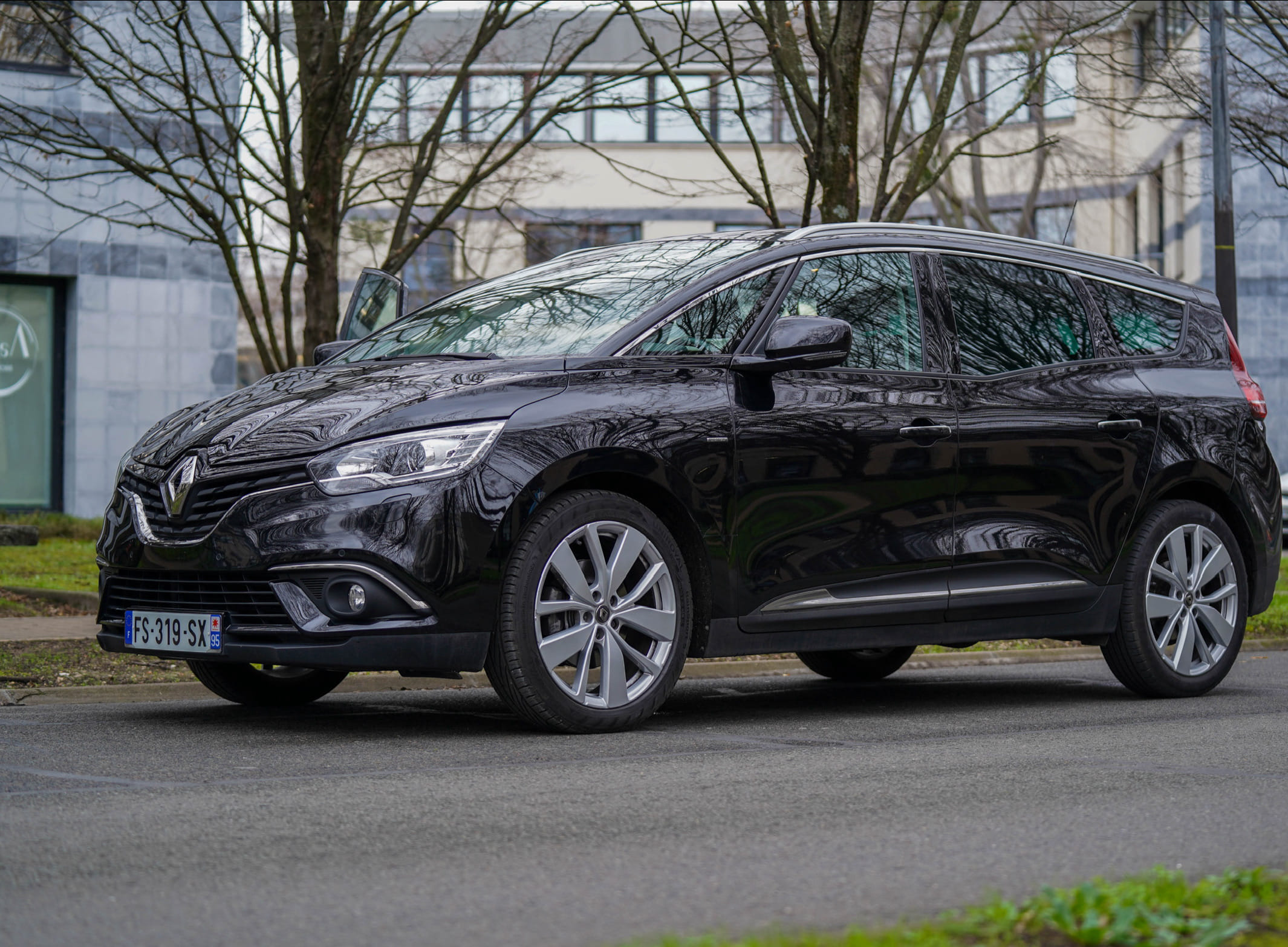 Renault Grand Scenic avec Climatisation