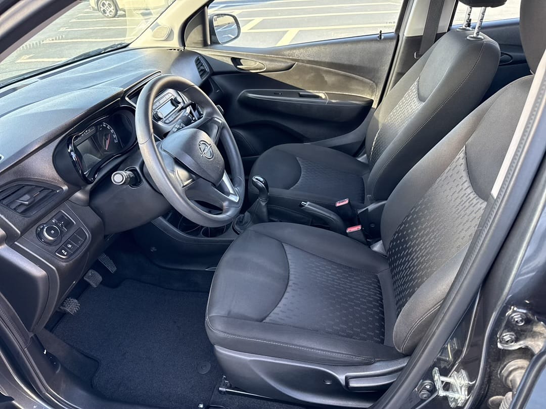 Opel Karl avec Entrée audio / iPod