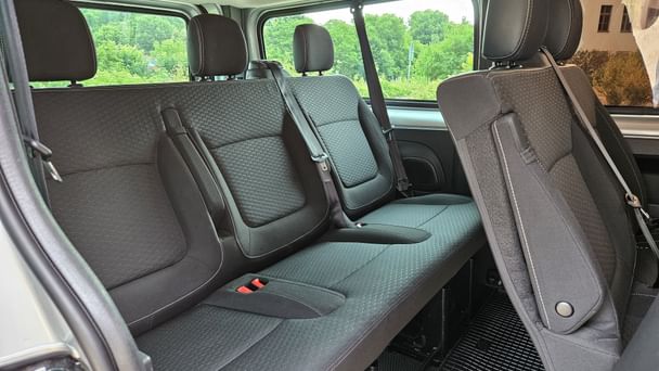 Opel Vivaro mit Bluetooth-Audio