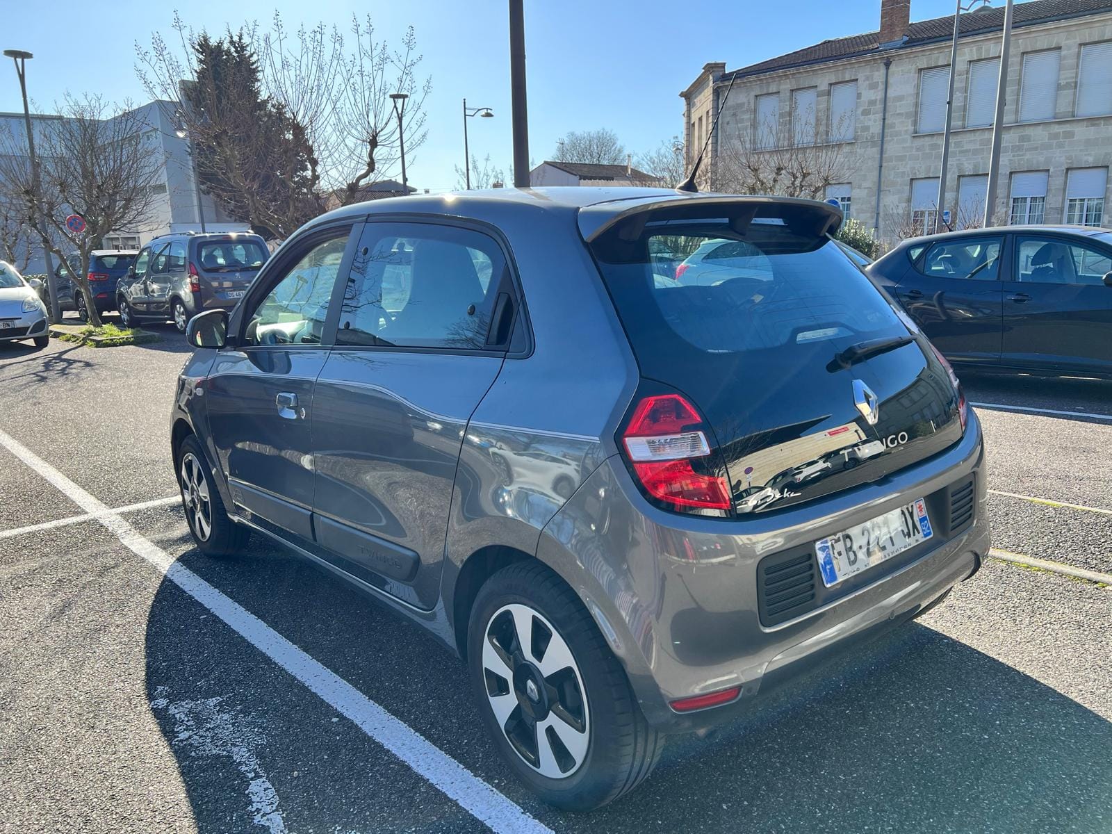 Renault Twingo III avec Climatisation