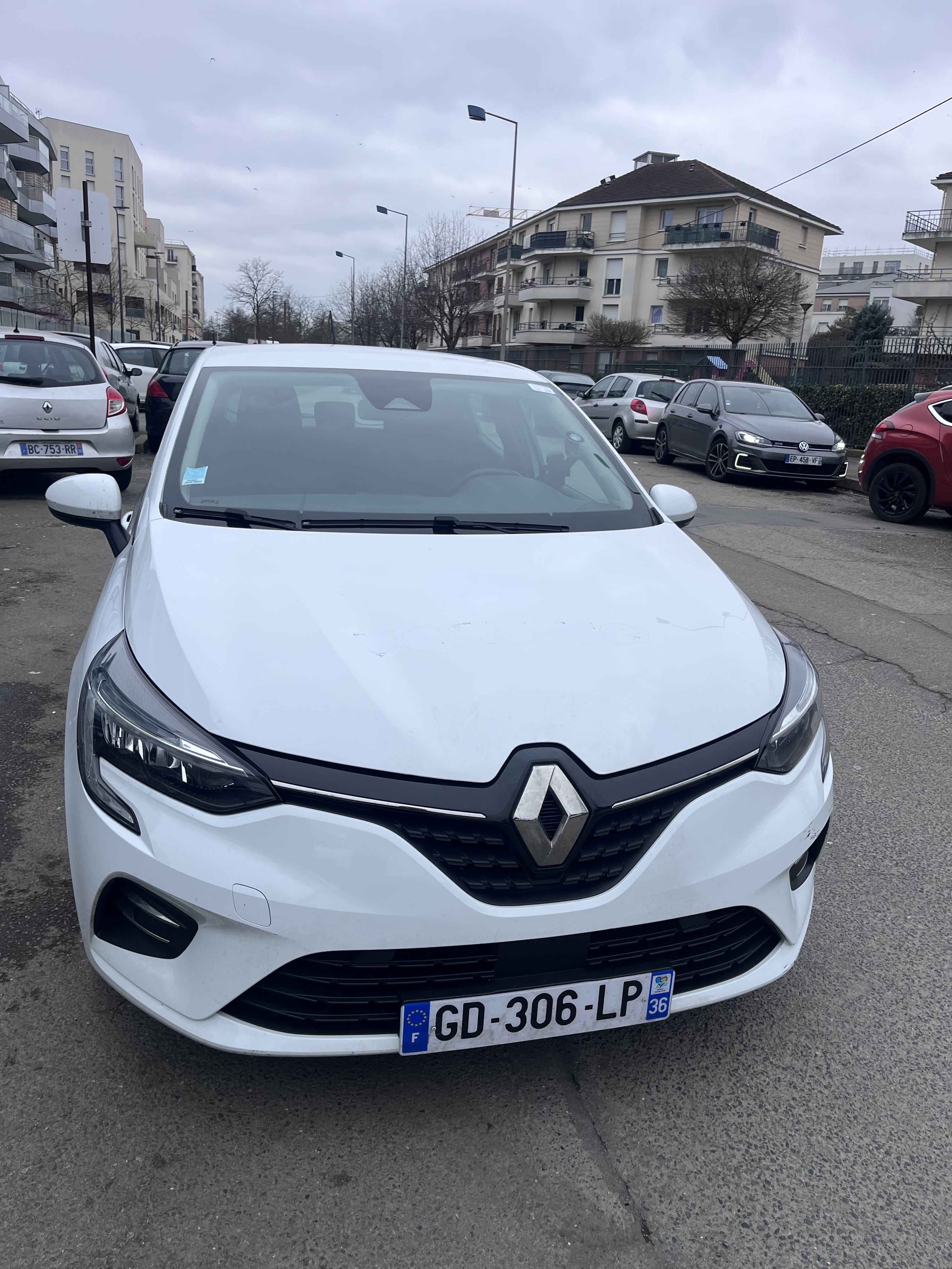 Renault Clio E-tech avec Audio Bluetooth