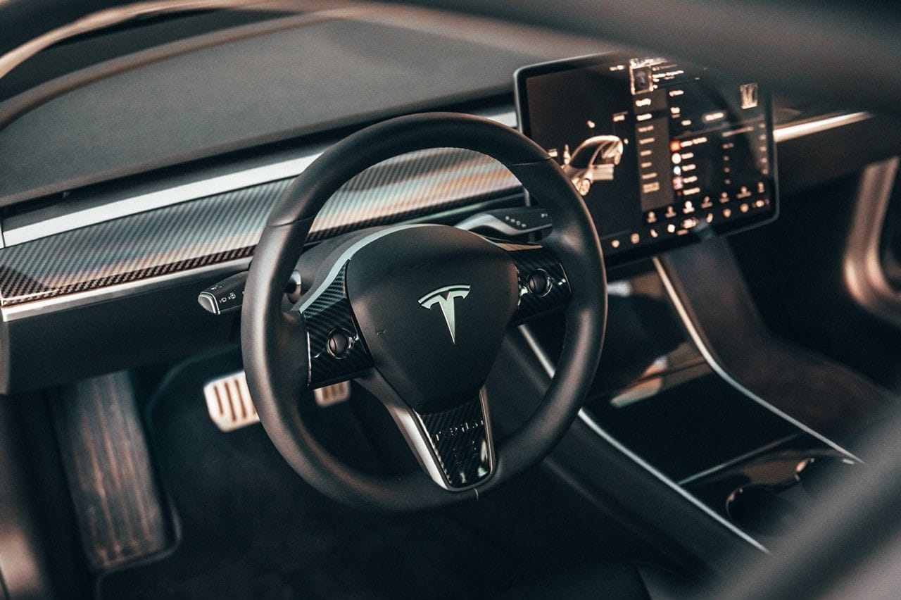 Tesla Model 3 Performance med GPS