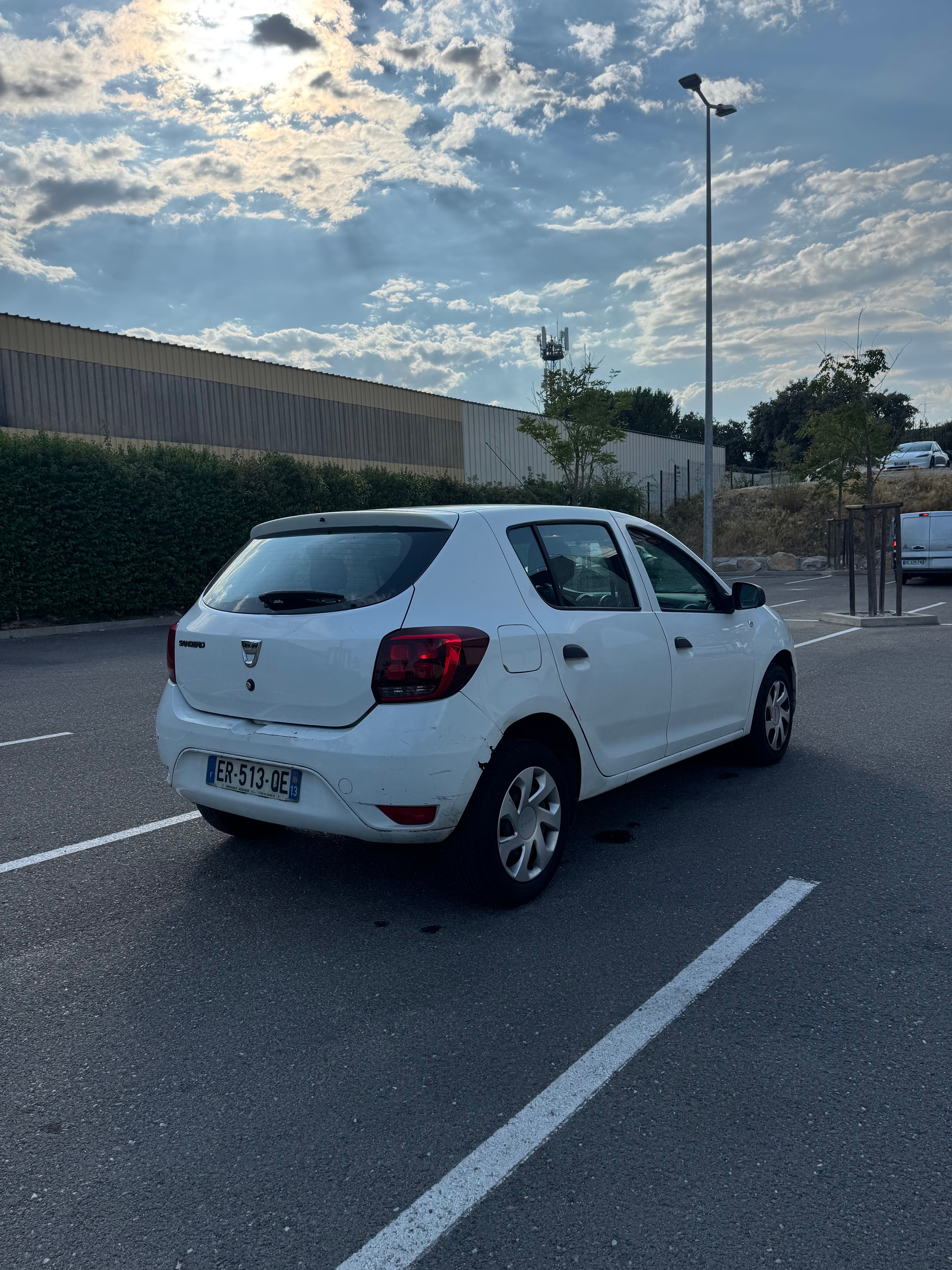 Dacia Sandero with USB charging ports