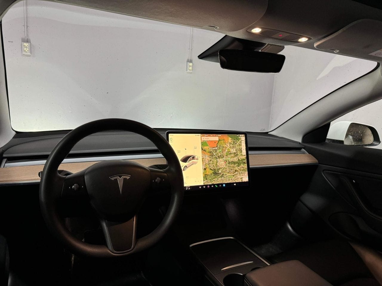 Tesla Model 3 Long Range med Cruisekontroll