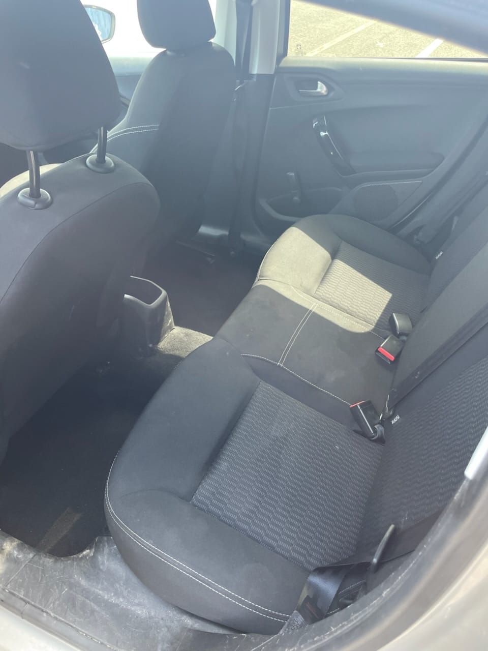 Peugeot 208 avec Port USB