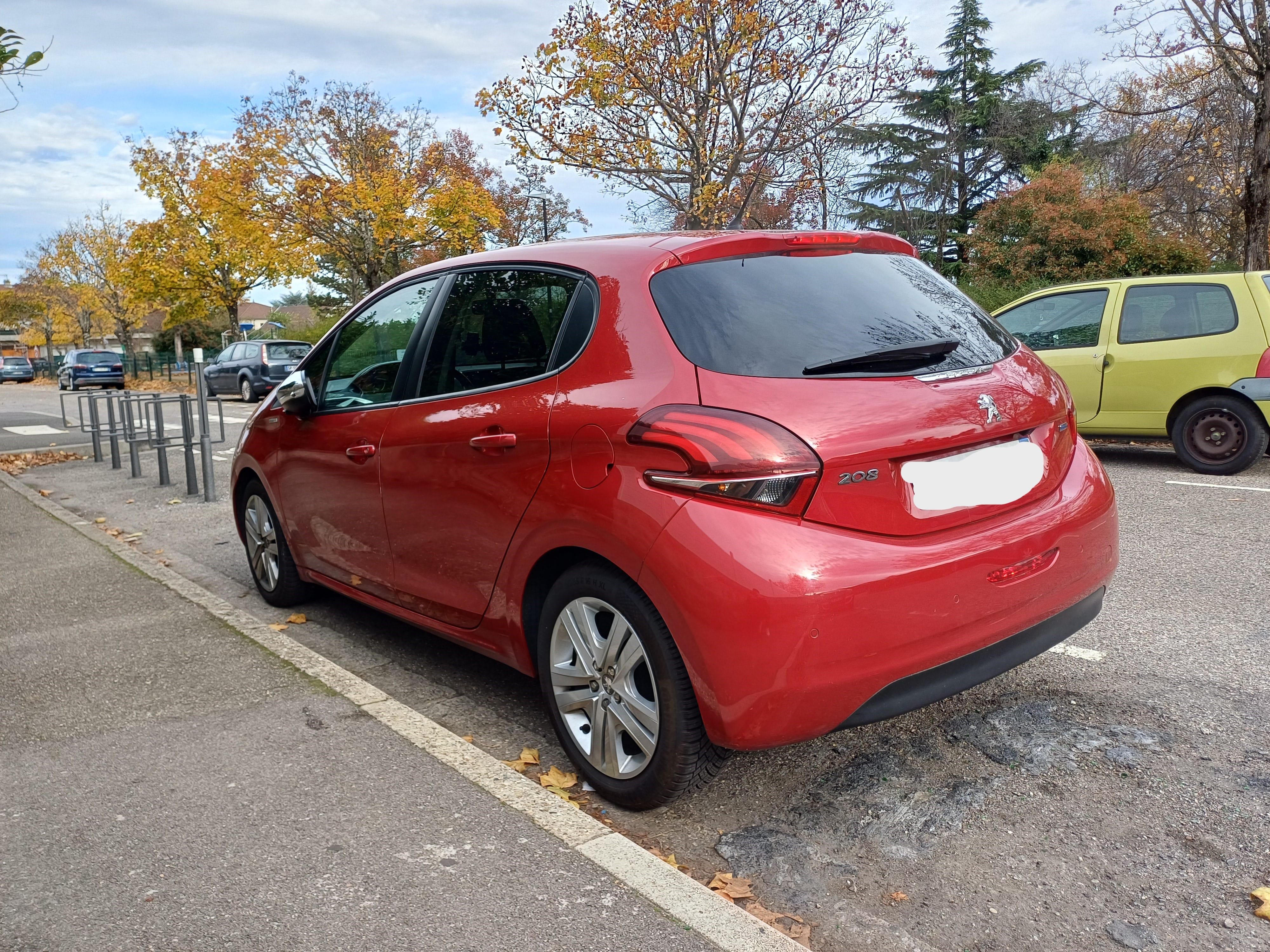 Peugeot 208 avec Régulateur de vitesse