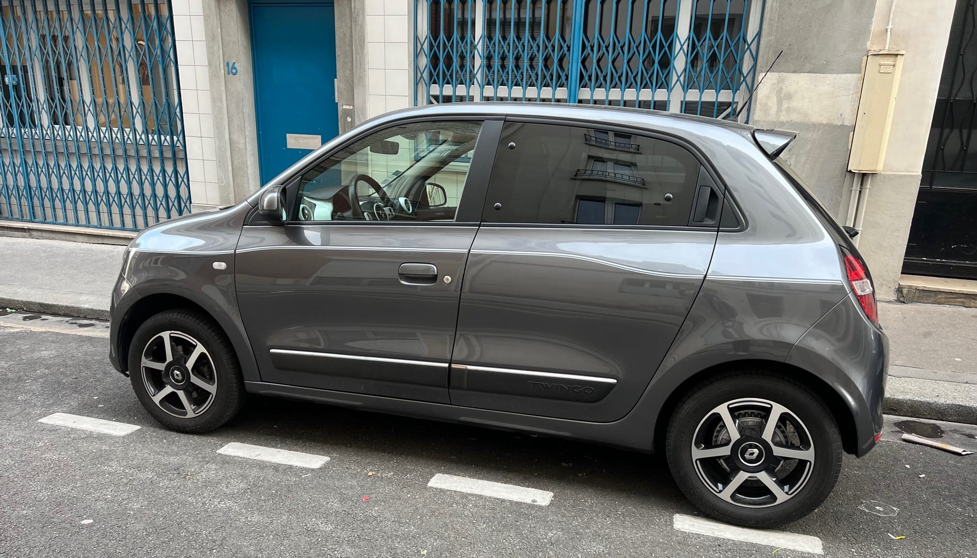 Renault Twingo III avec Climatisation