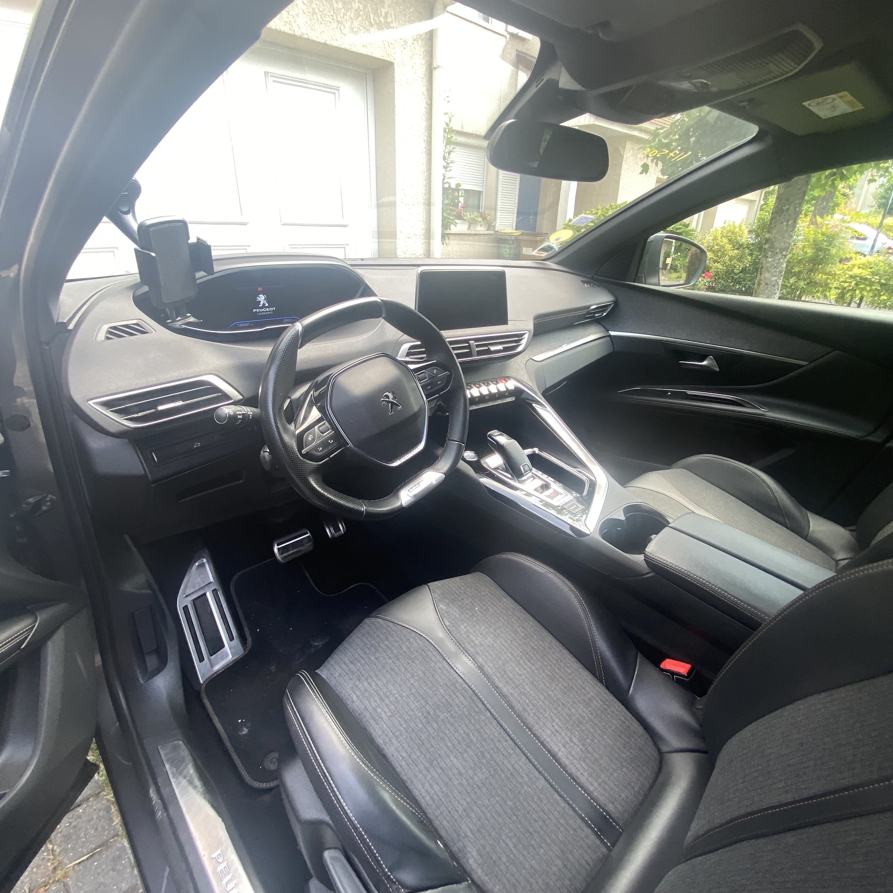 Peugeot 5008 avec Régulateur de vitesse