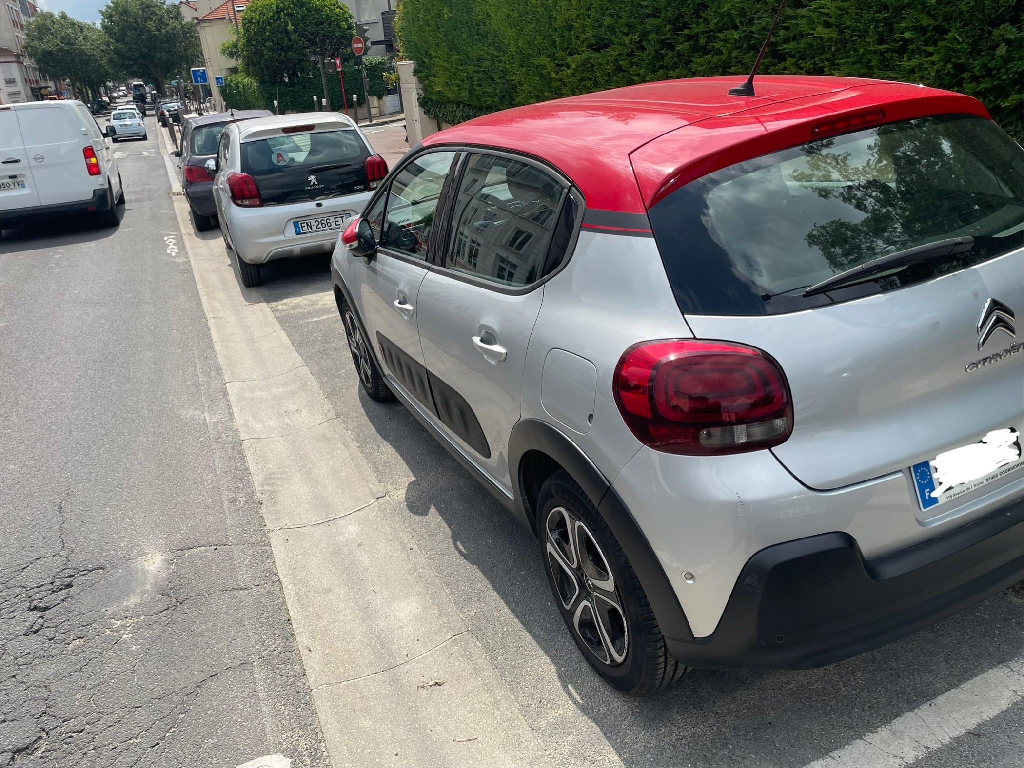 Citroen C3 Shine essence – Confort, économie & polyvalence avec GPS