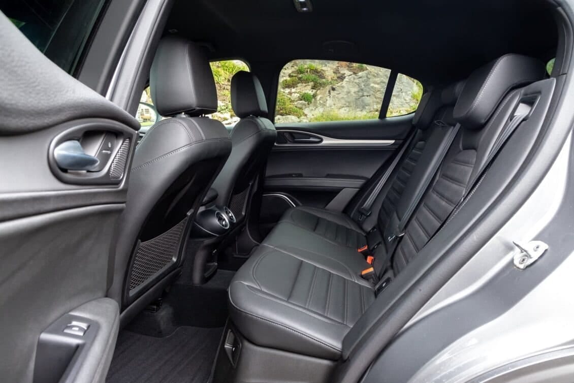 Alfa-Romeo Stelvio Q4 Veloce con GPS
