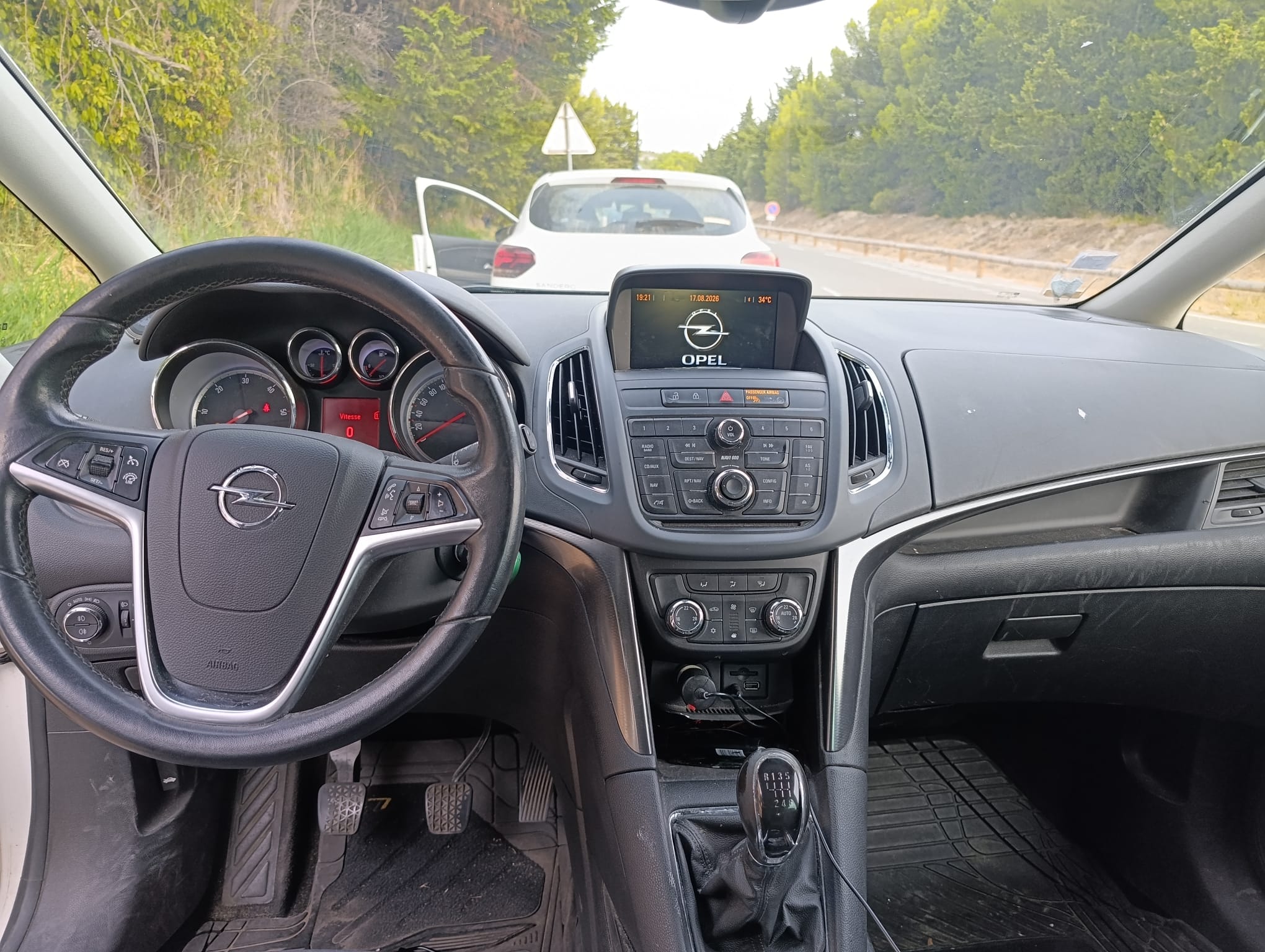 Opel Zafira Tourer 2.0 TDCI avec Régulateur de vitesse