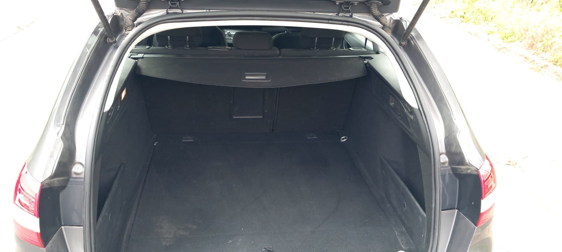 Peugeot 308 SW 1.5 Break Blue HDI 130 Allure 2019 avec Entrée audio / iPod