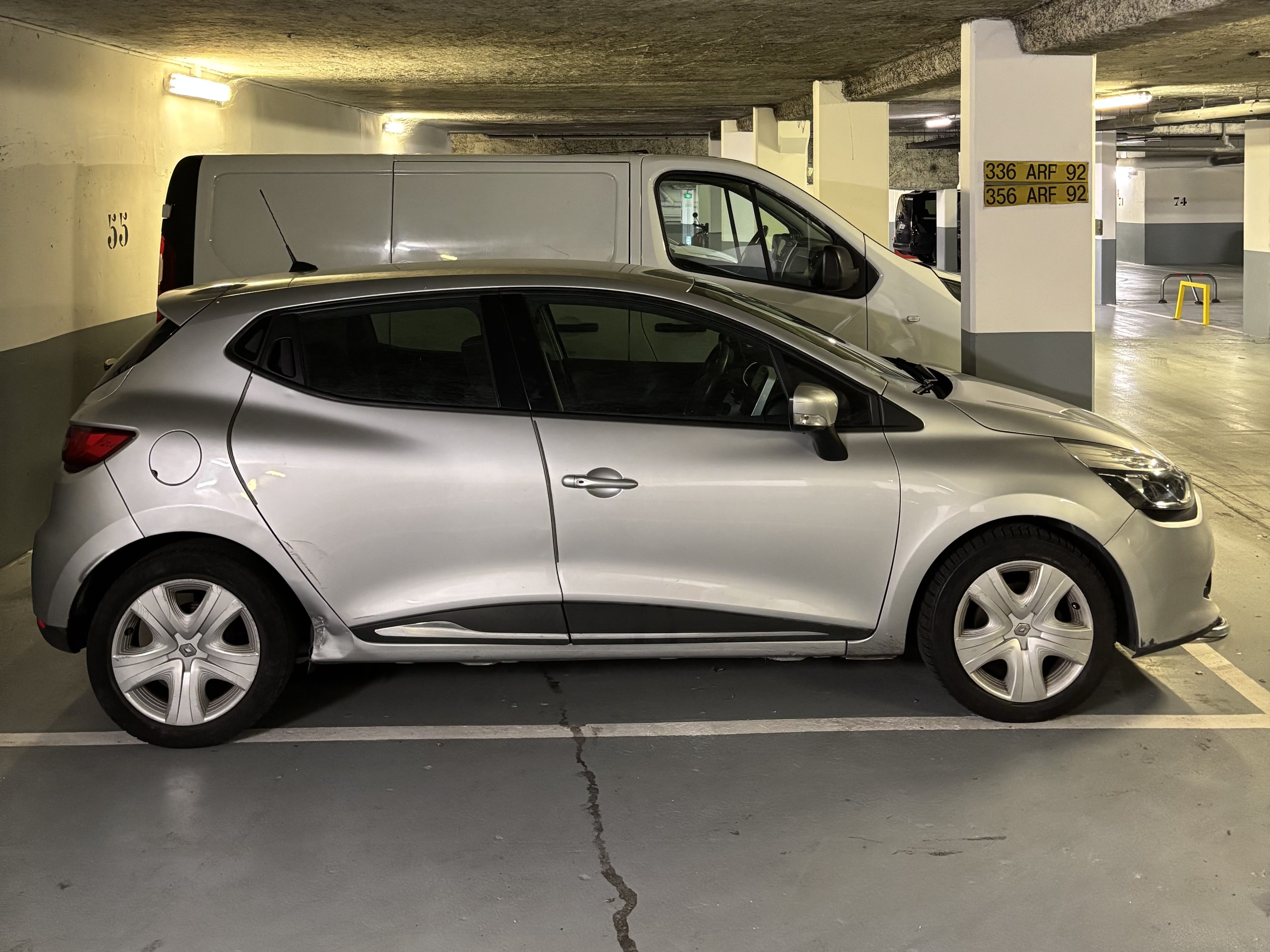 Renault Clio avec Climatisation