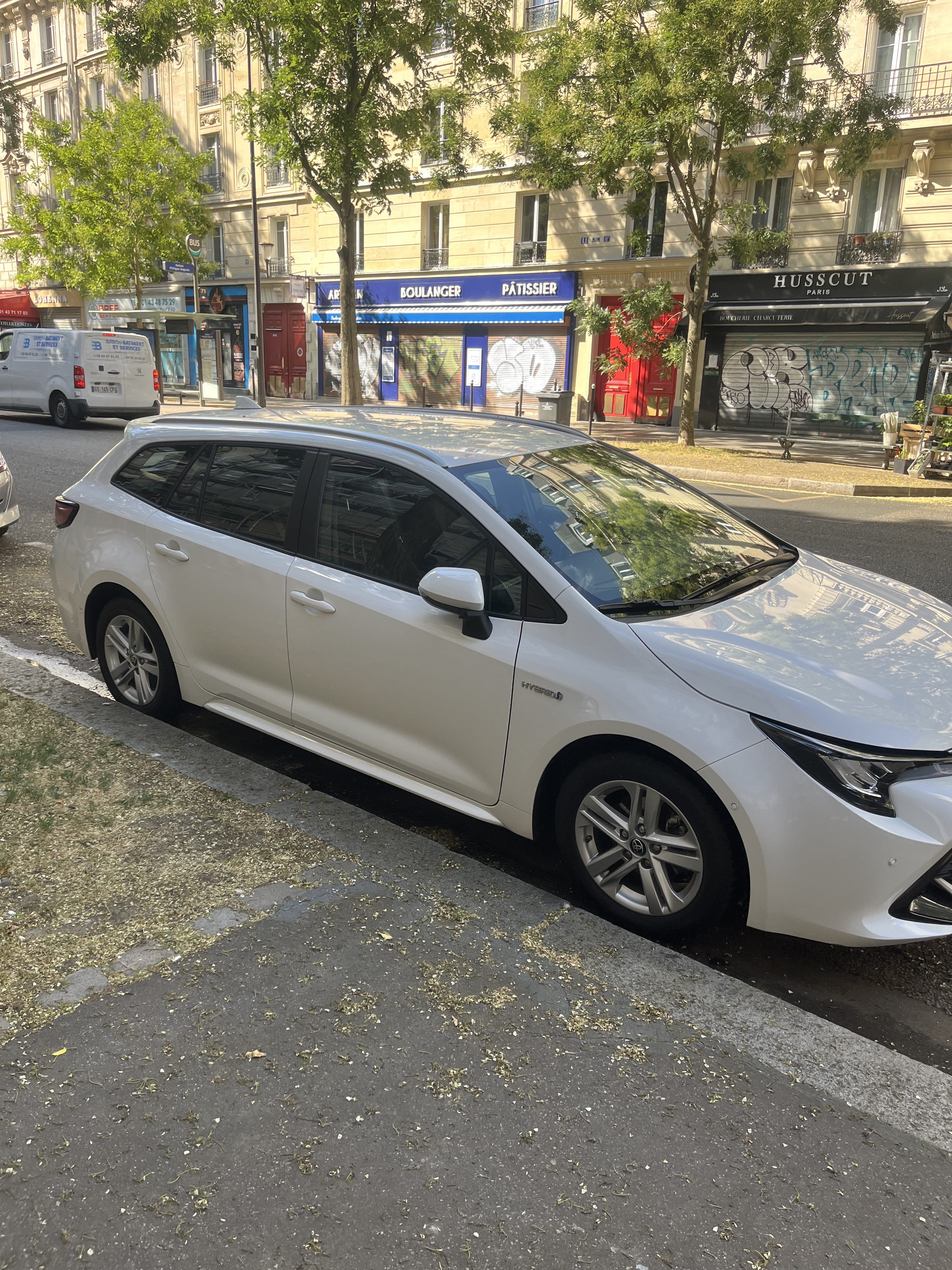 Toyota Corolla Break Hybride avec Siège bébé