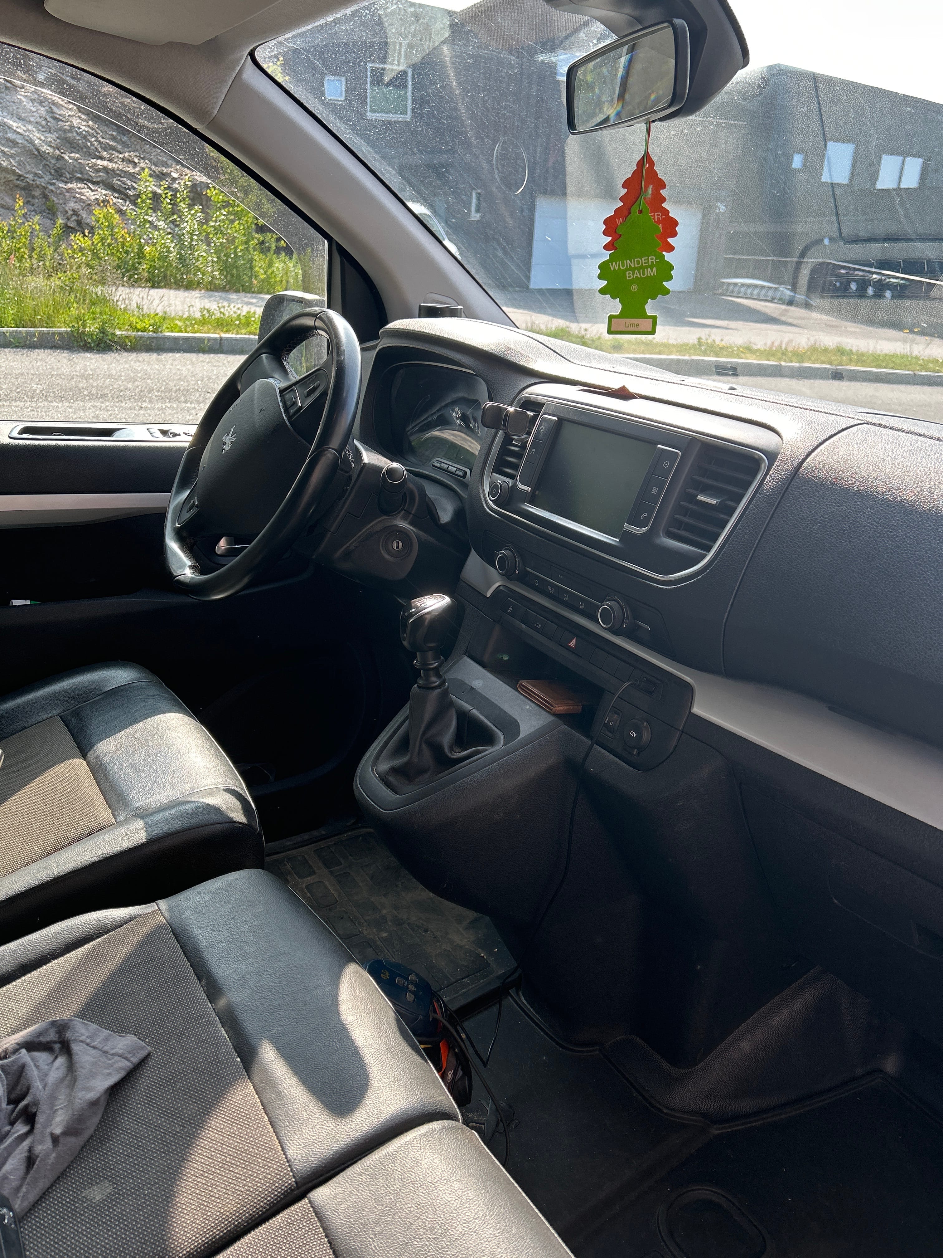Peugeot Expert med GPS