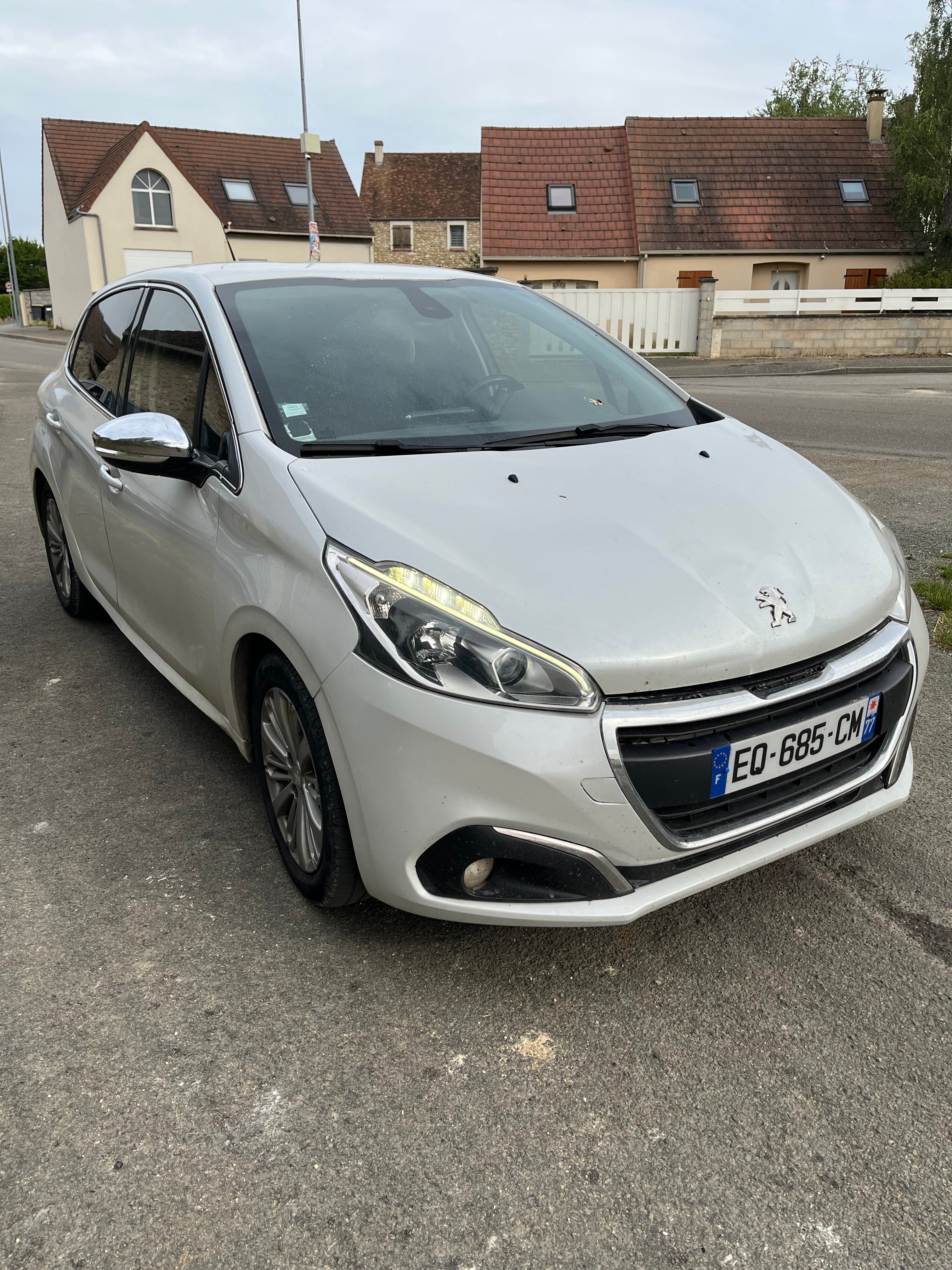 Peugeot 208, 2017, Diesel