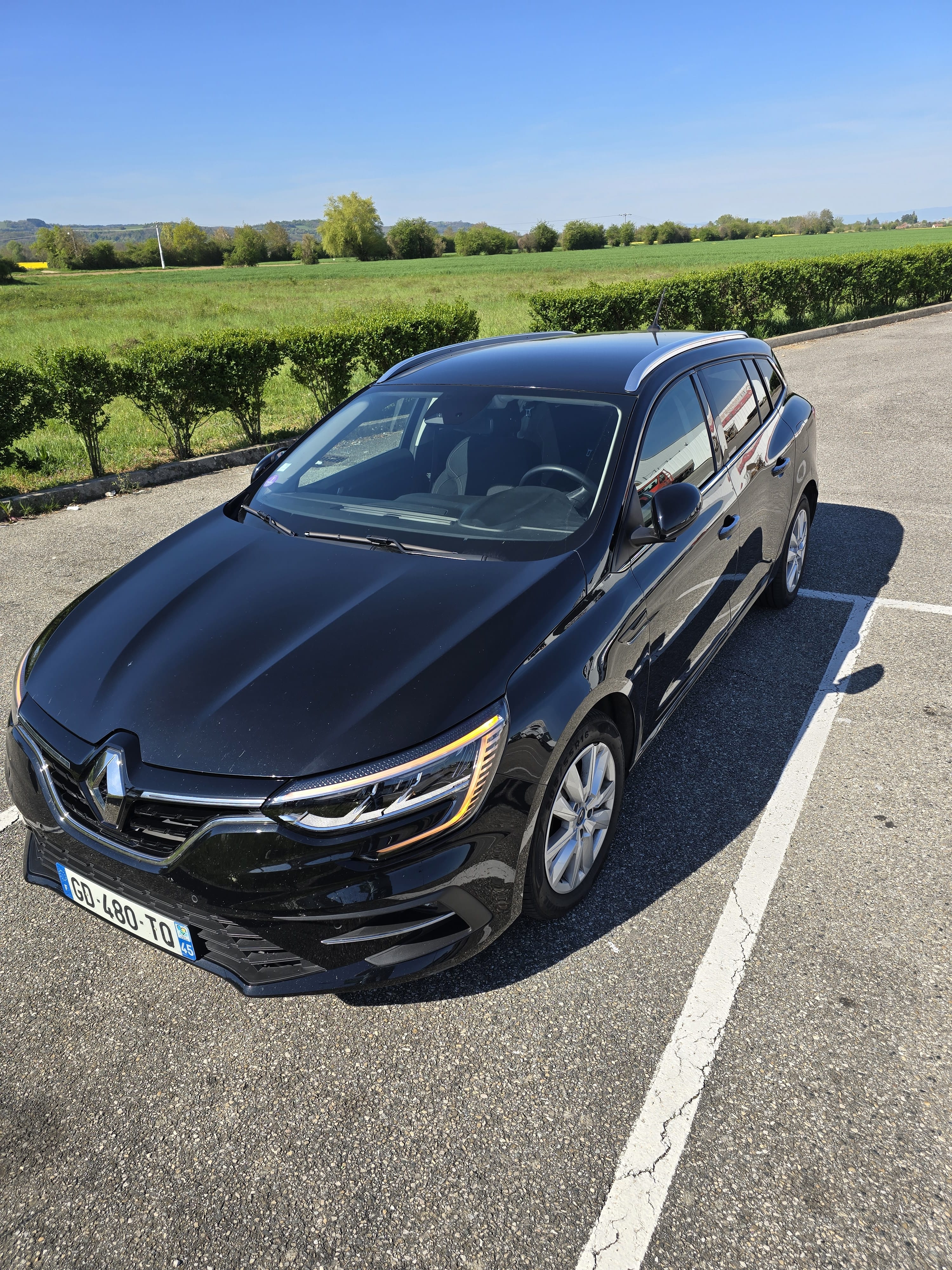 Renault Mégane E-tech Hybride, 2021, Essence 95 / Électrique (hybride), automatique