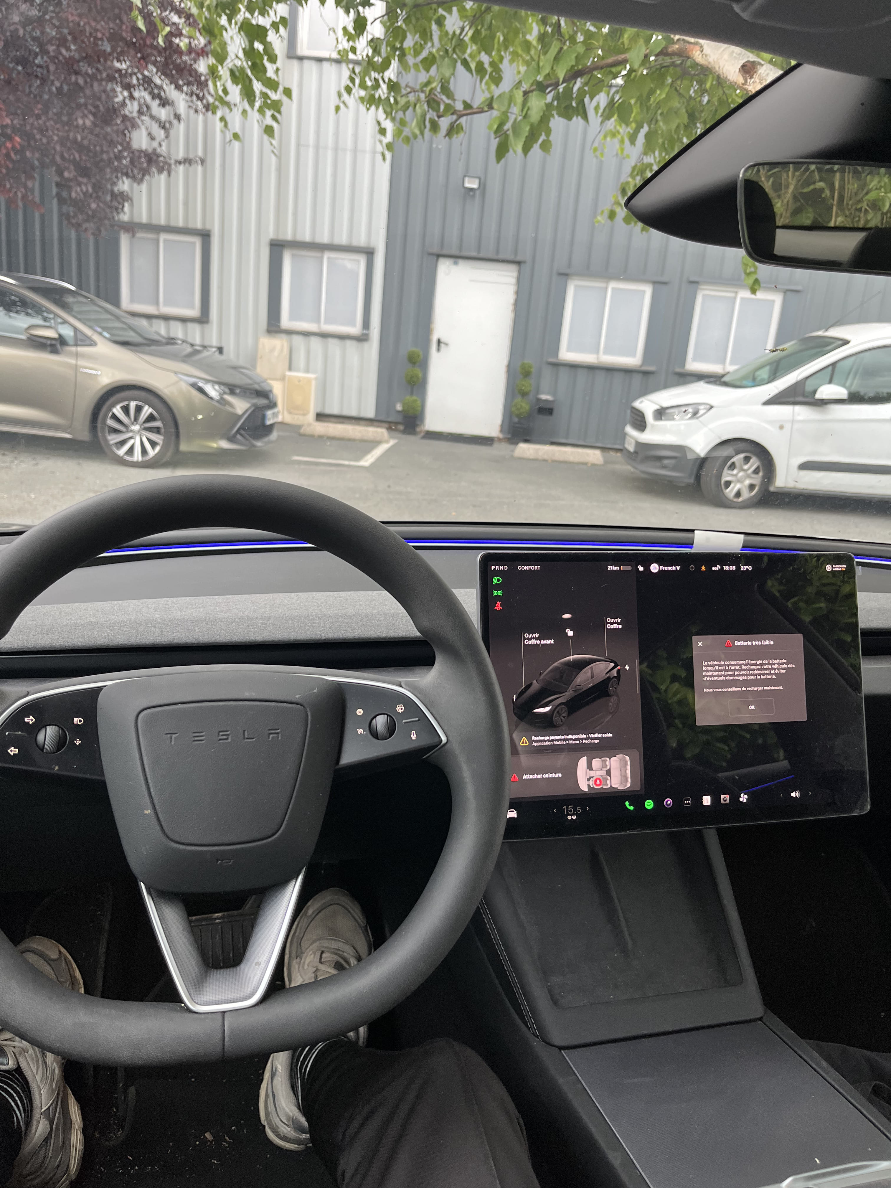 Tesla Model 3 avec Dashcam